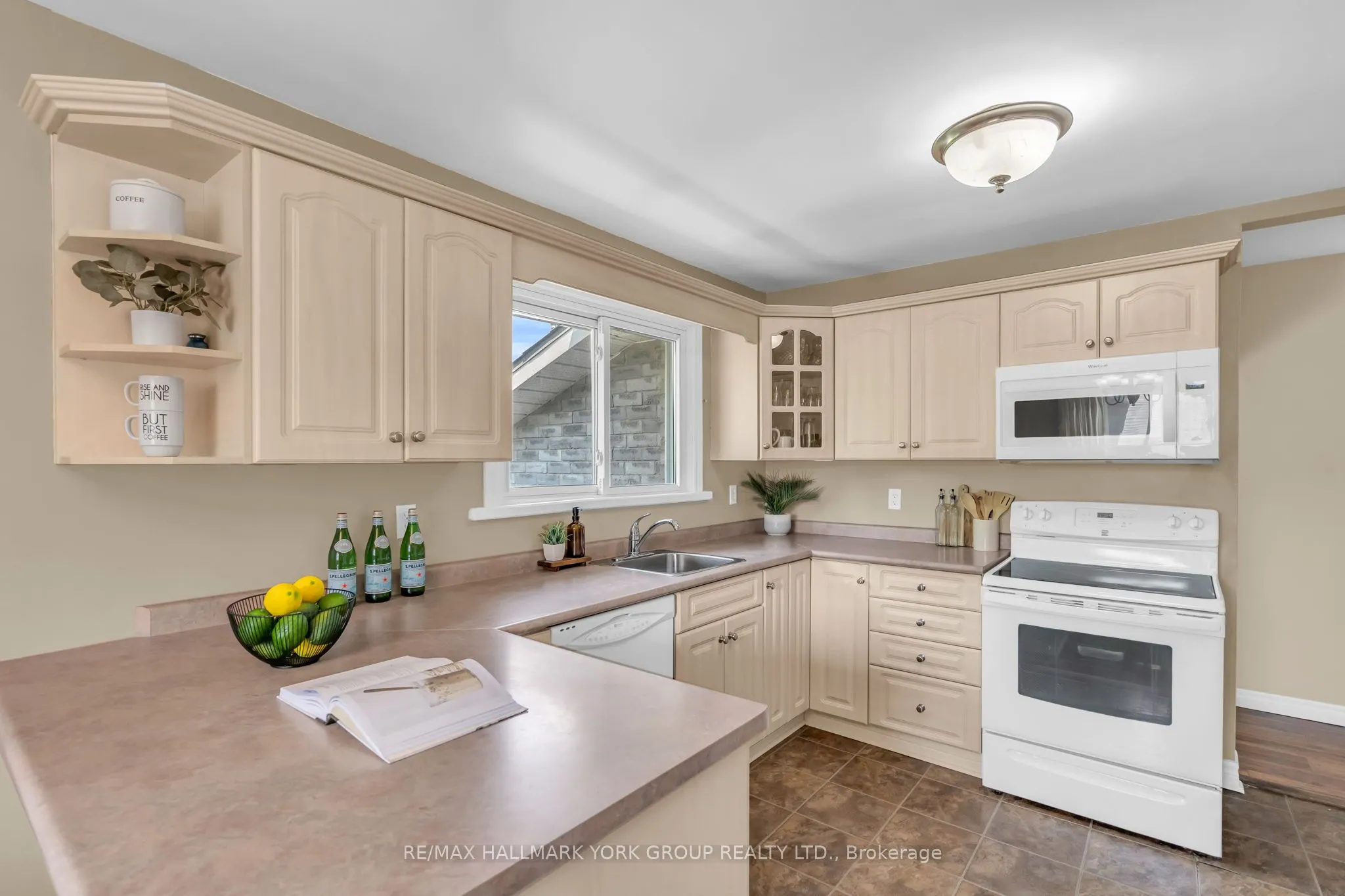 8 Rushton Road
