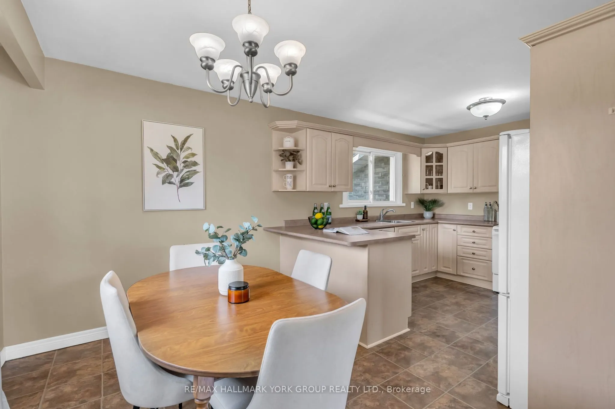 8 Rushton Road