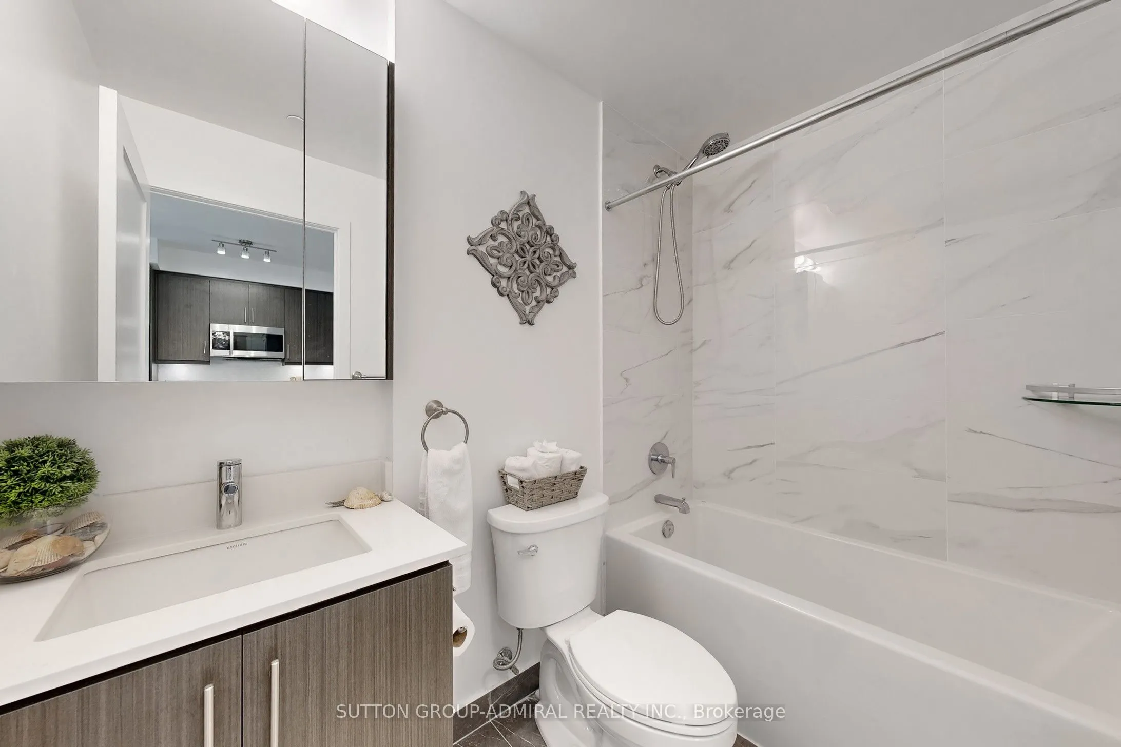 95 Oneida Crescent, #1406