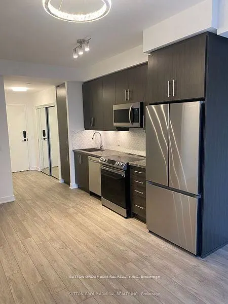 95 Oneida Crescent, #1406