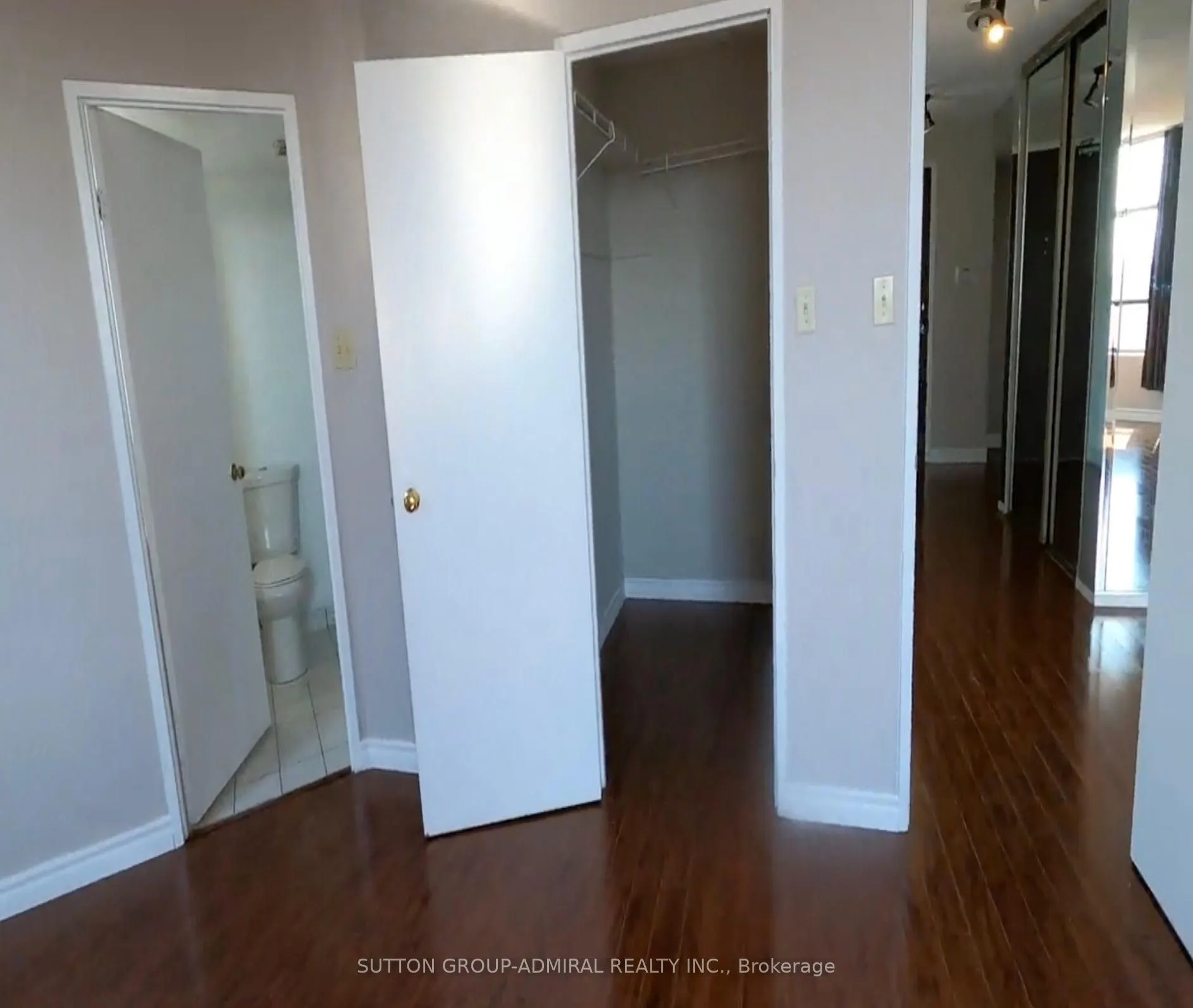 7460 Bathurst Street W, #1110
