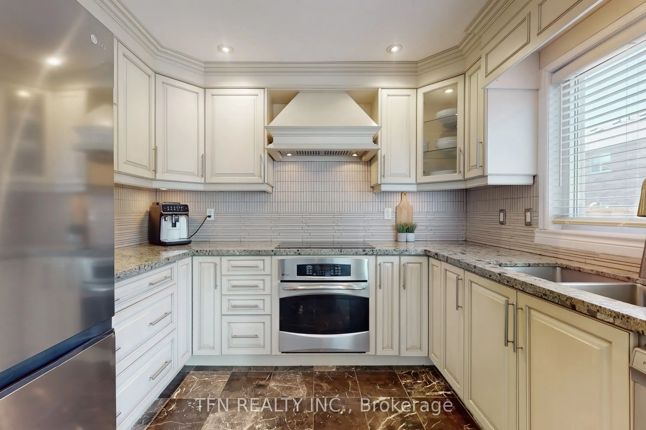 24 Lucerne Drive