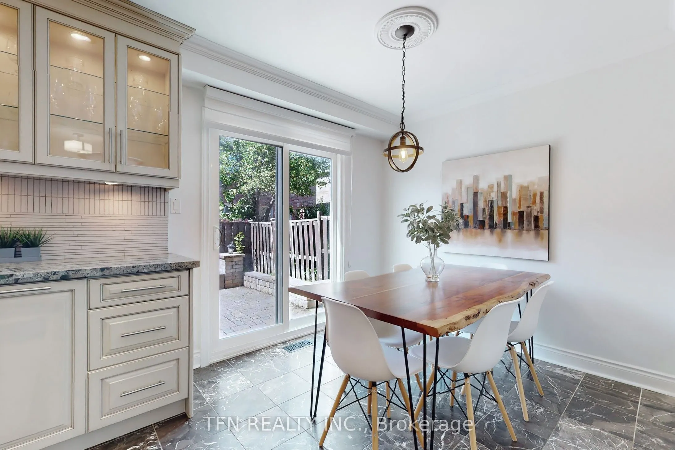 24 Lucerne Drive