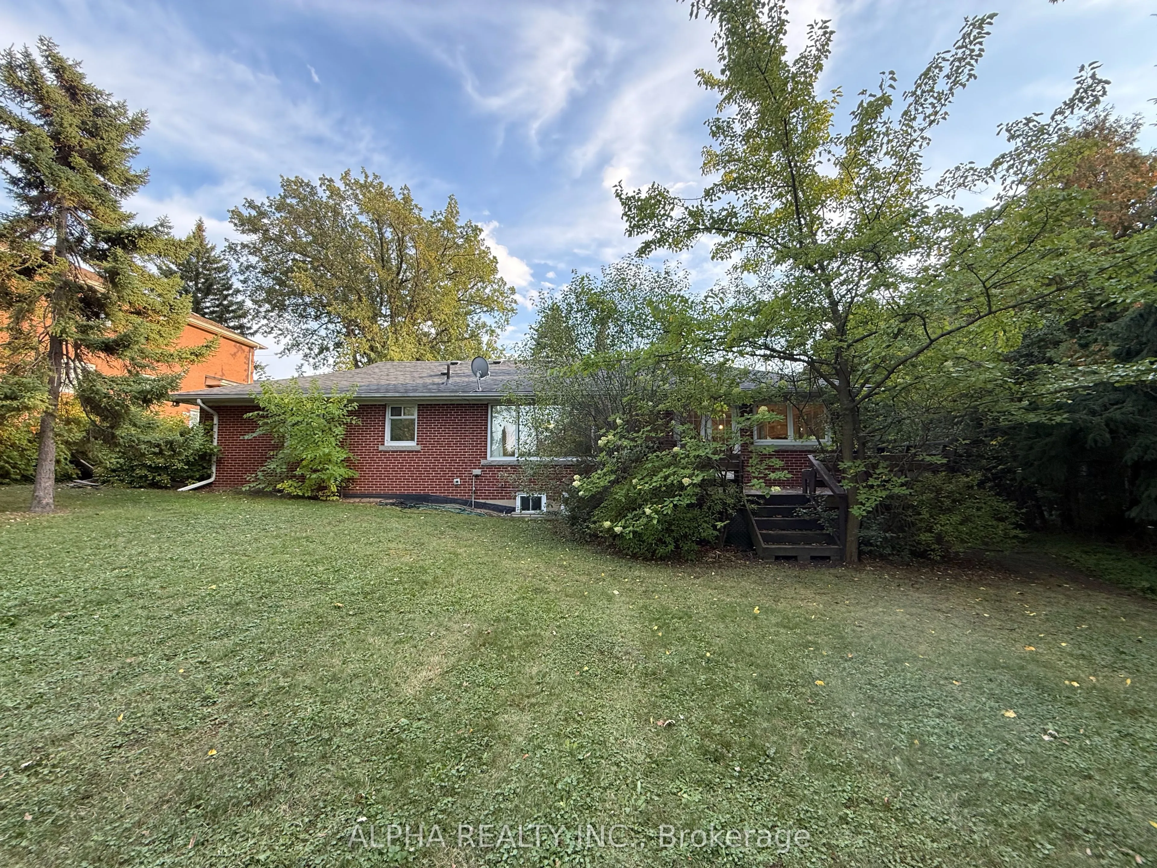 66 Roosevelt Drive