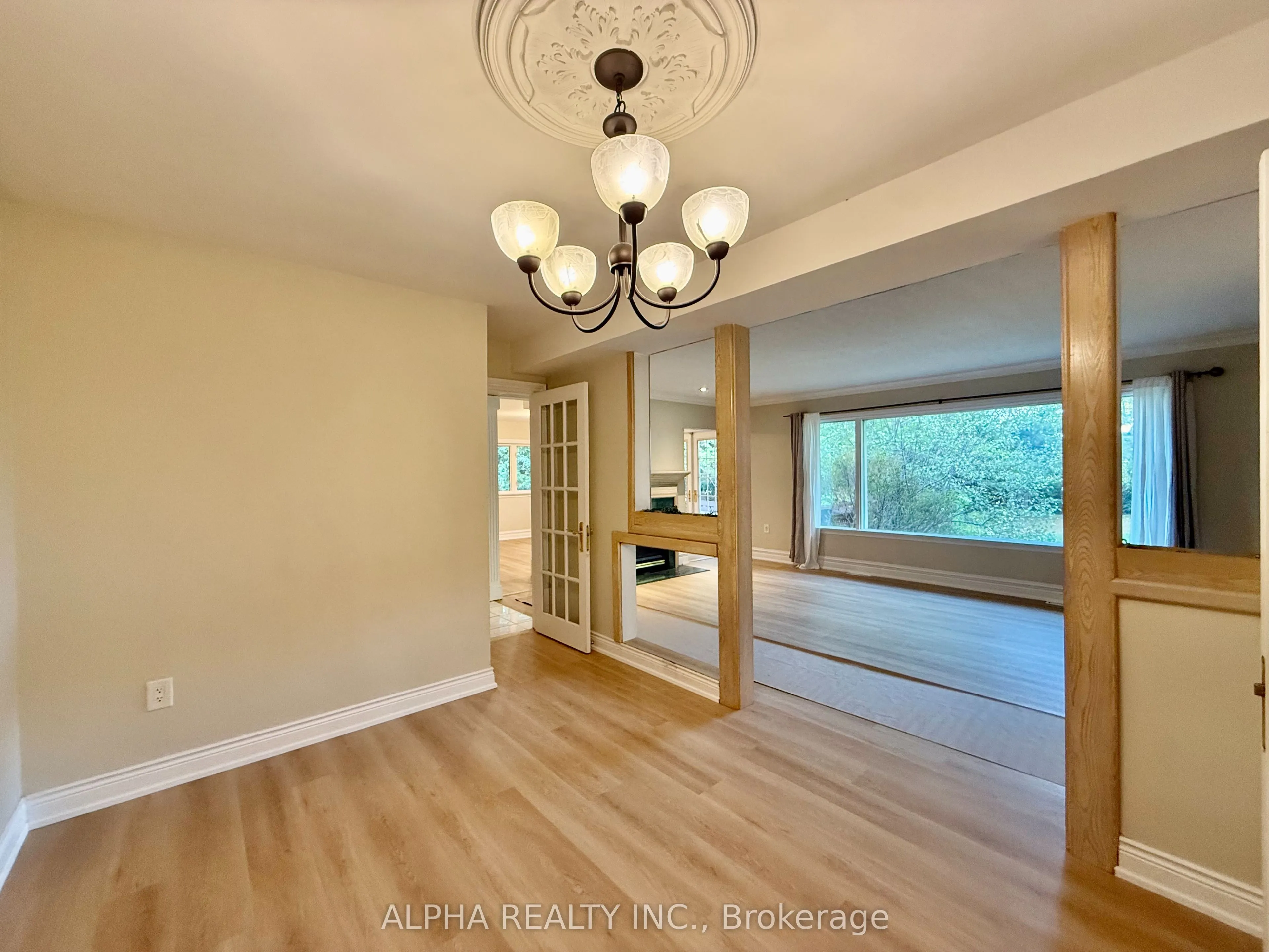 66 Roosevelt Drive