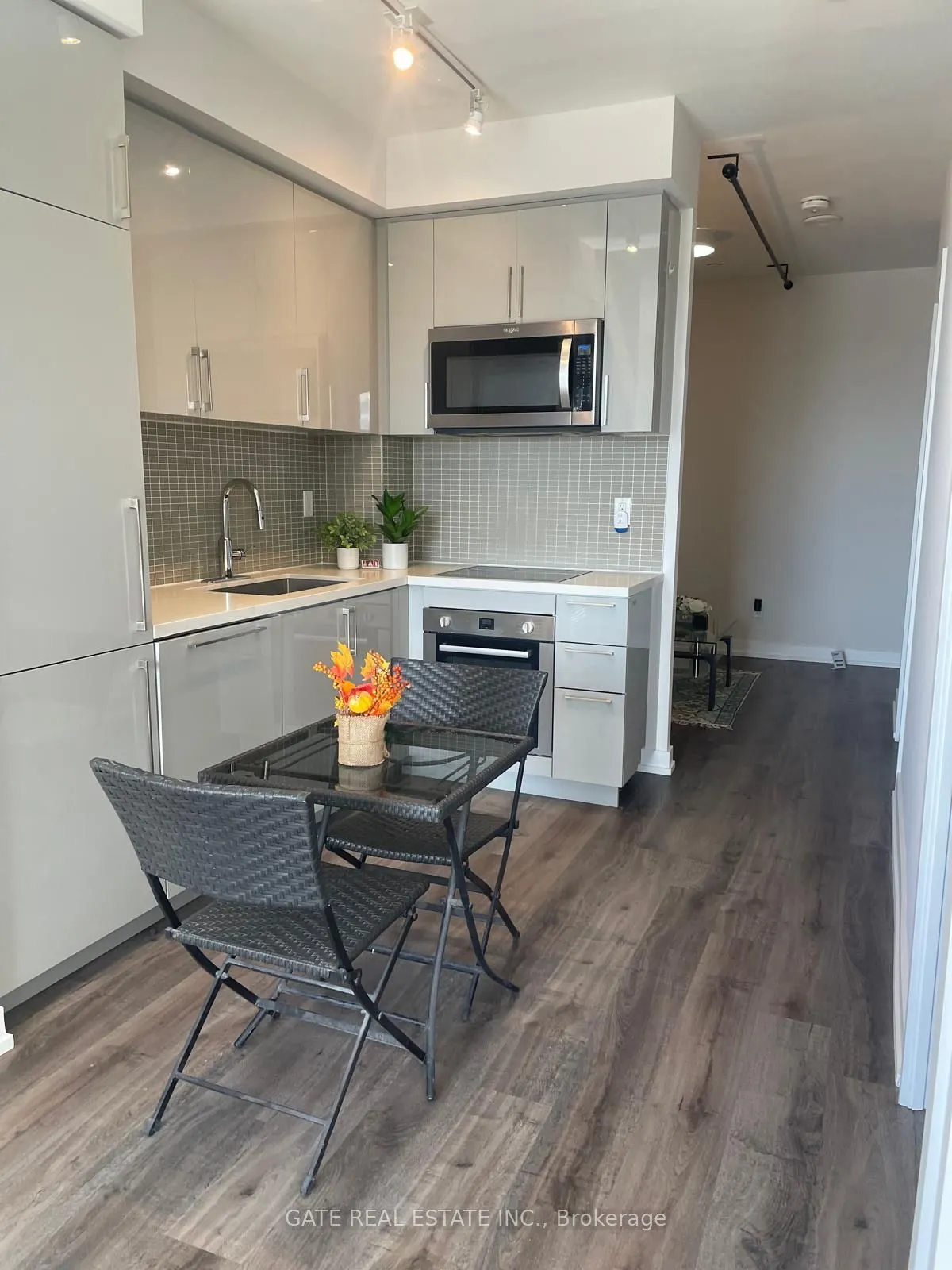 1 Grandview Avenue, #511