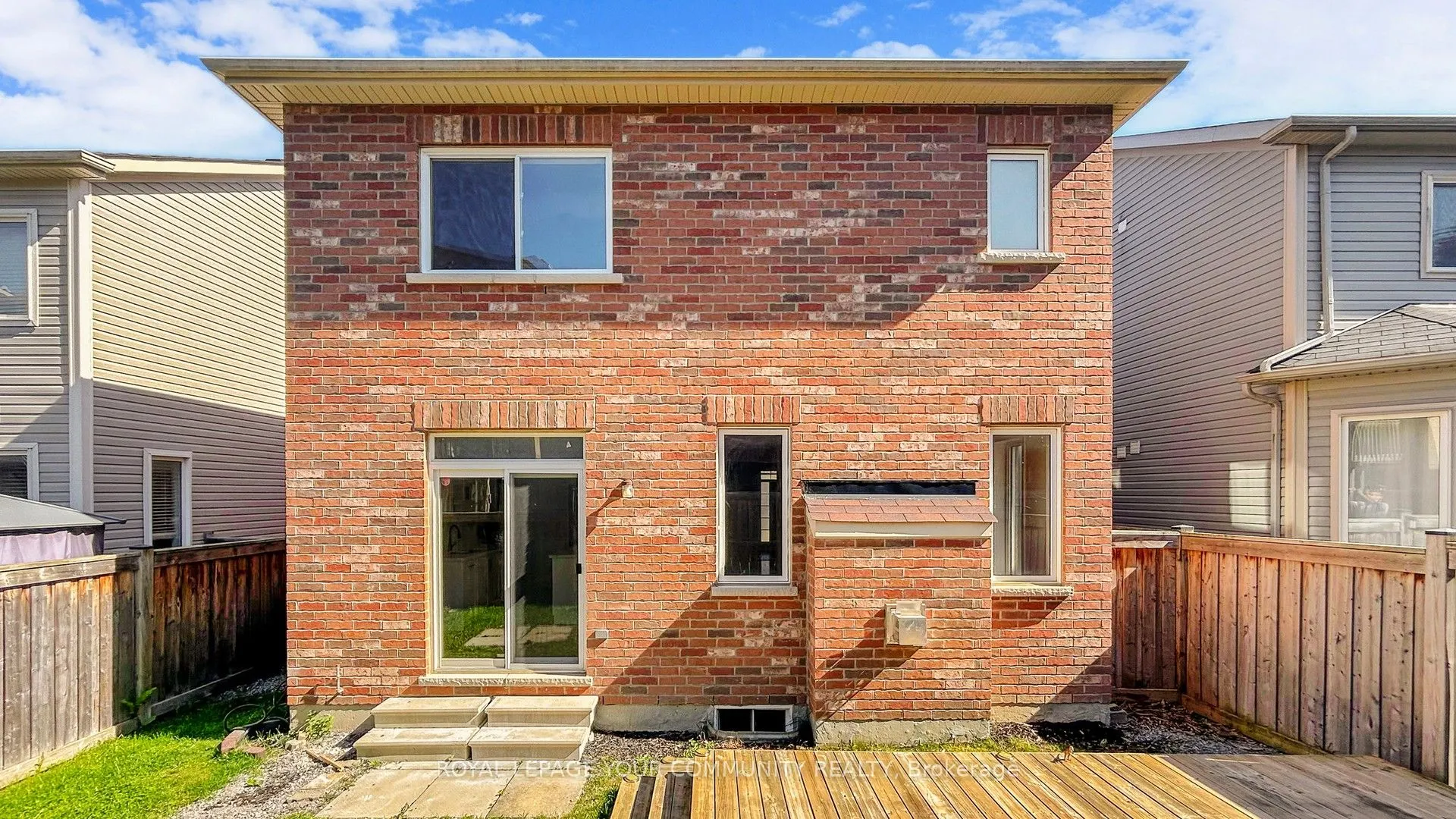 28 Fred Mason Street