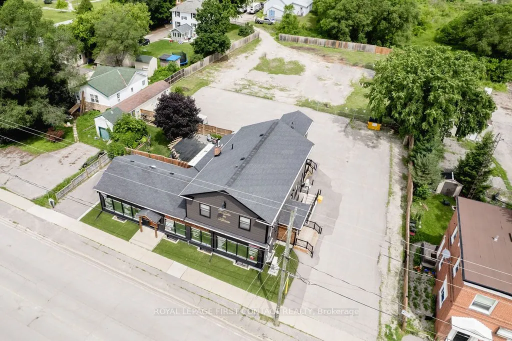 1370 Killarney Beach Road