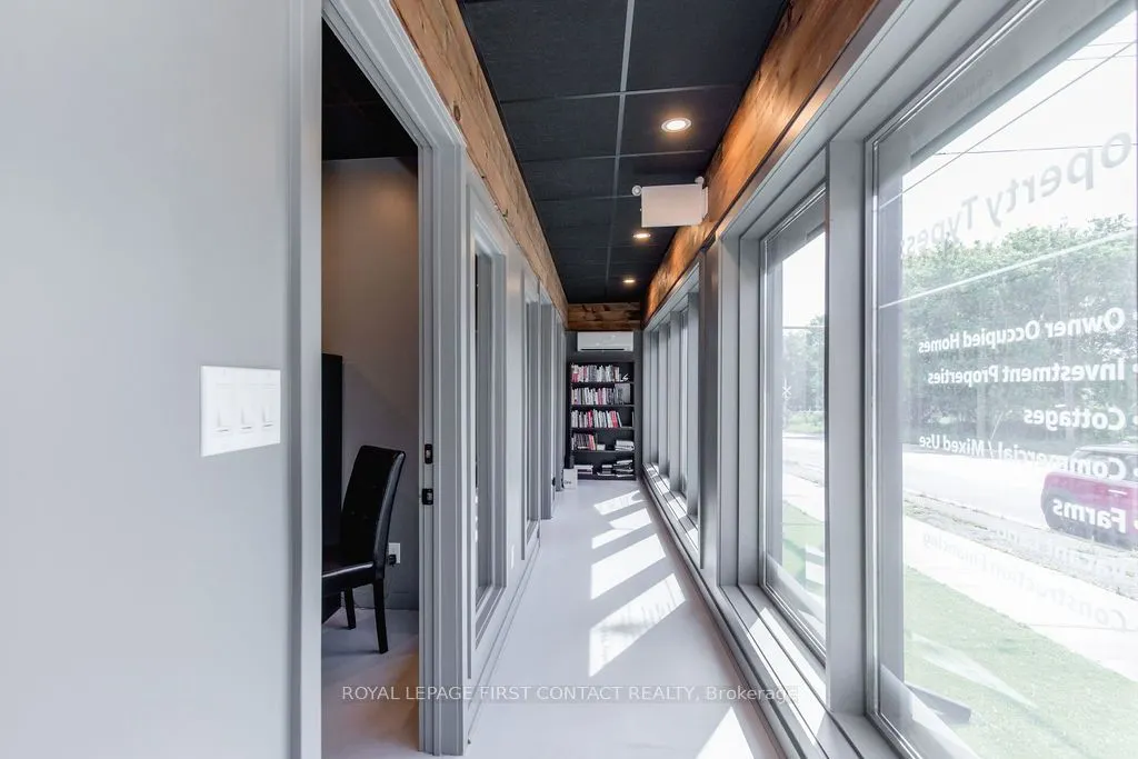 1370 Killarney Beach Road