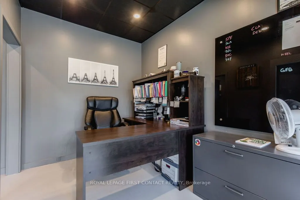 1370 Killarney Beach Road
