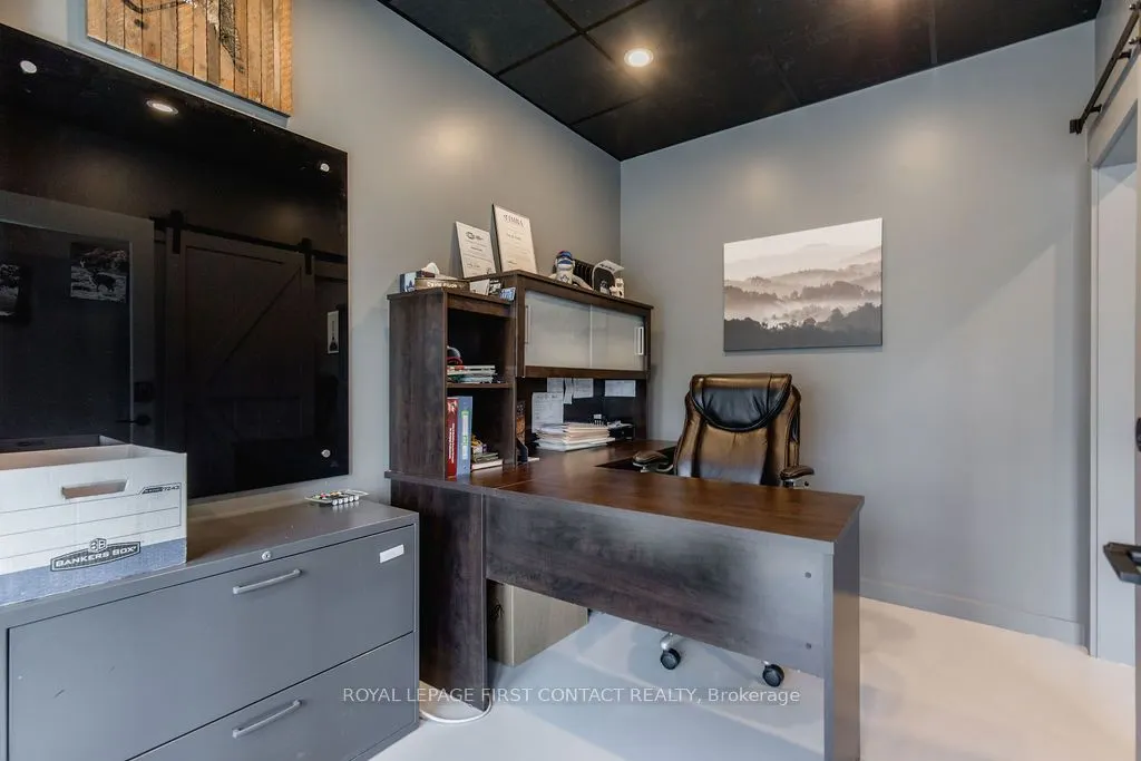 1370 Killarney Beach Road