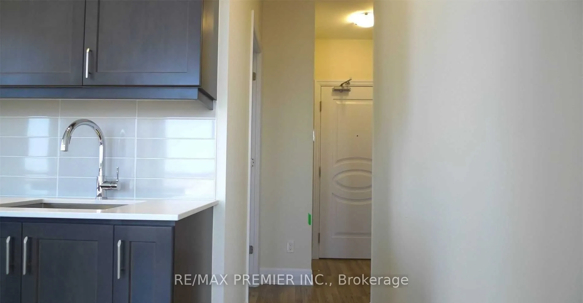 9075 Jane Street, #615