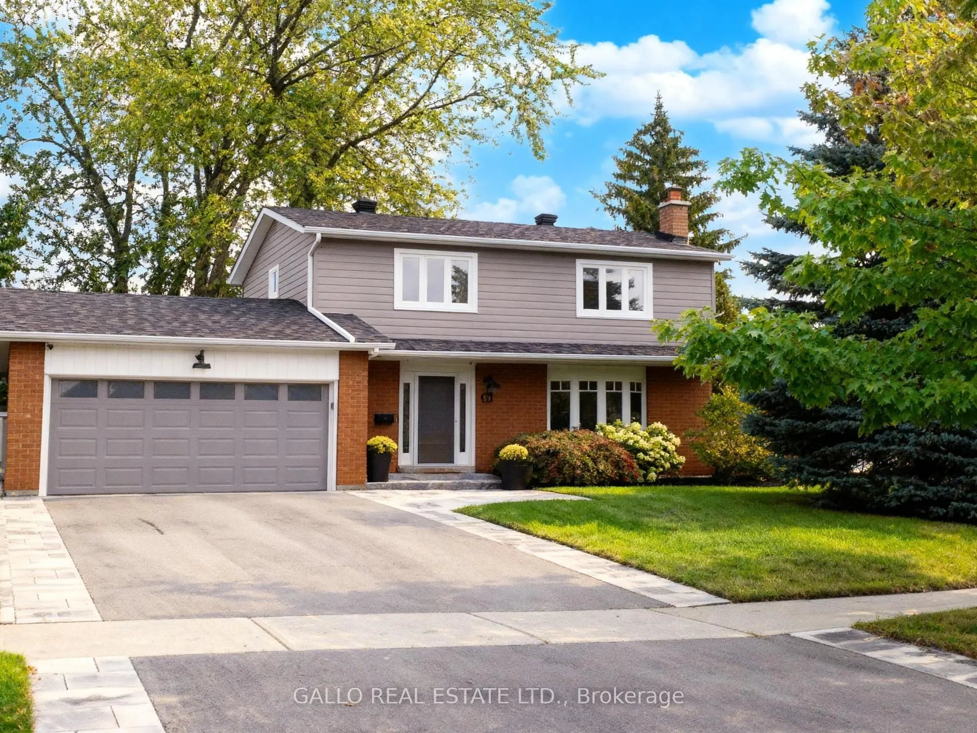 17 Sir Caradoc Place