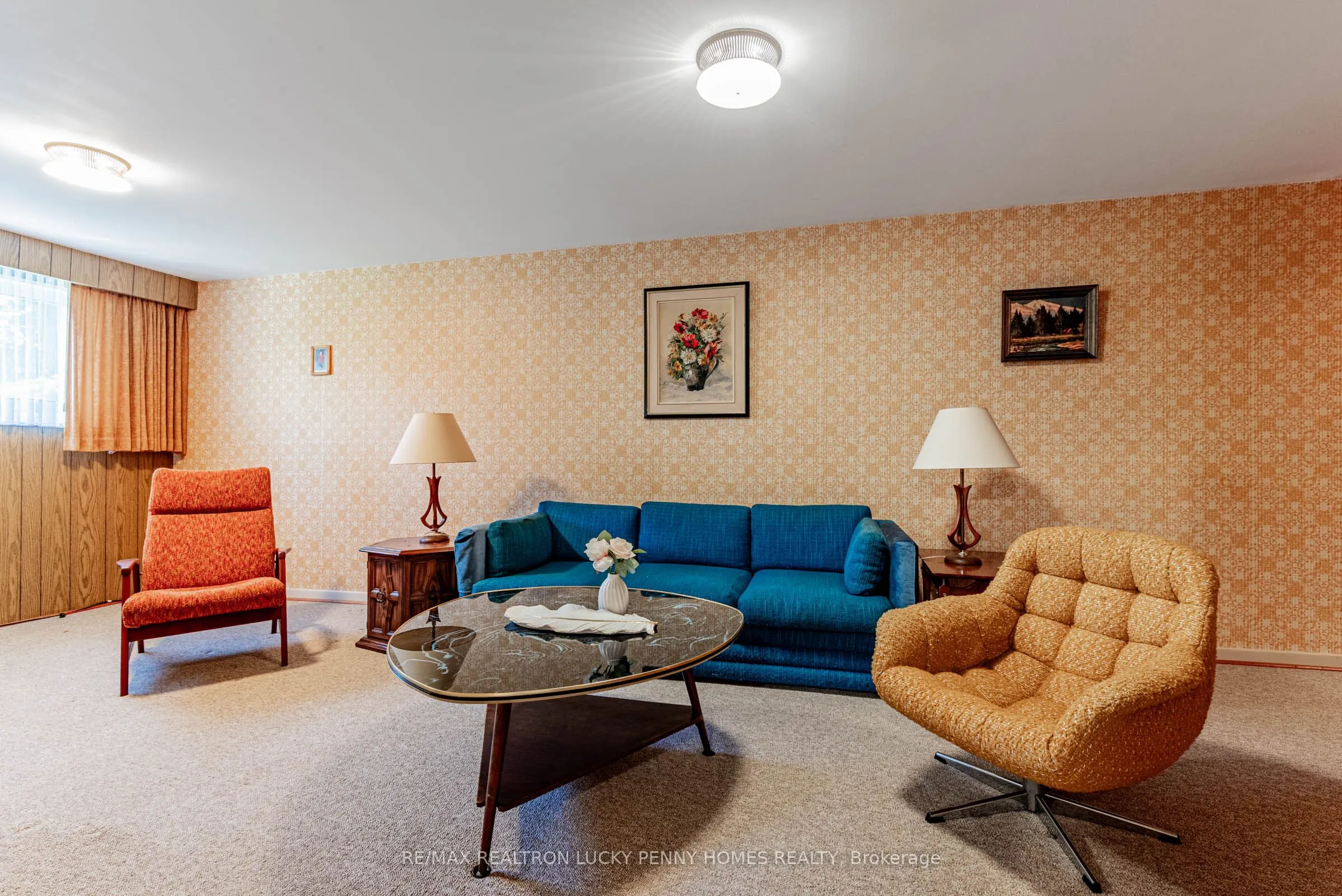 7 Friar Tuck Road
