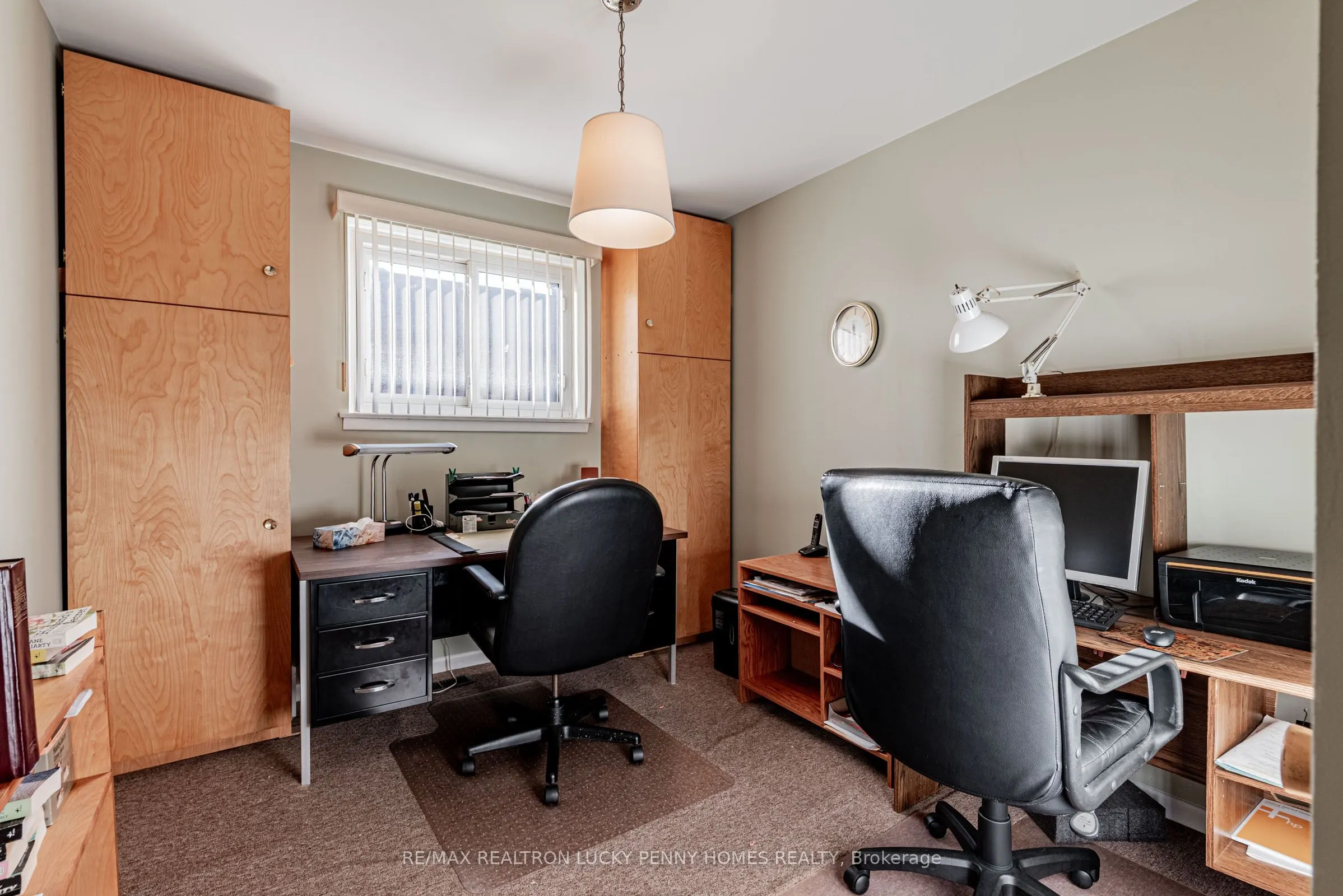 7 Friar Tuck Road