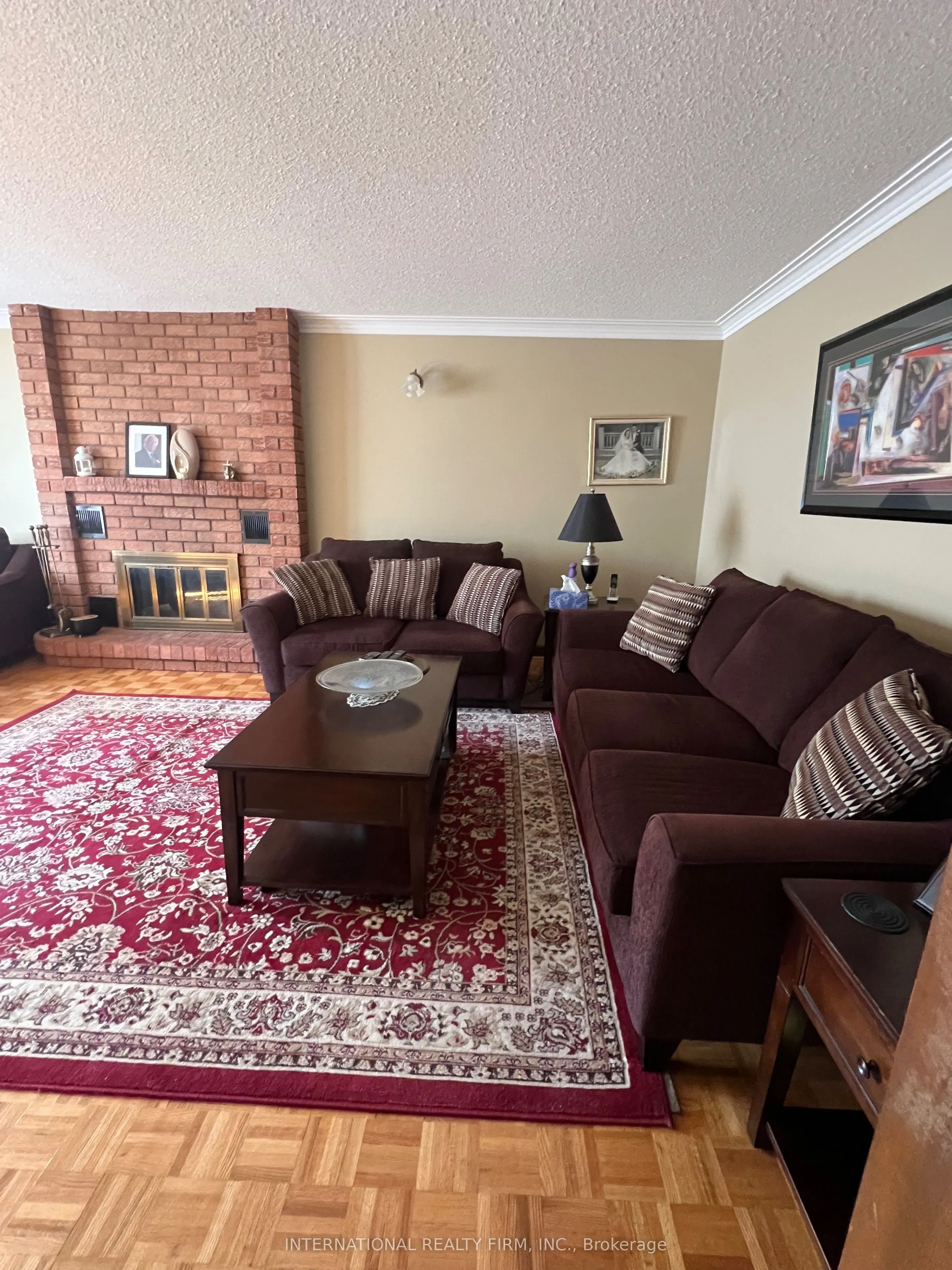 95 Dunstan Crescent