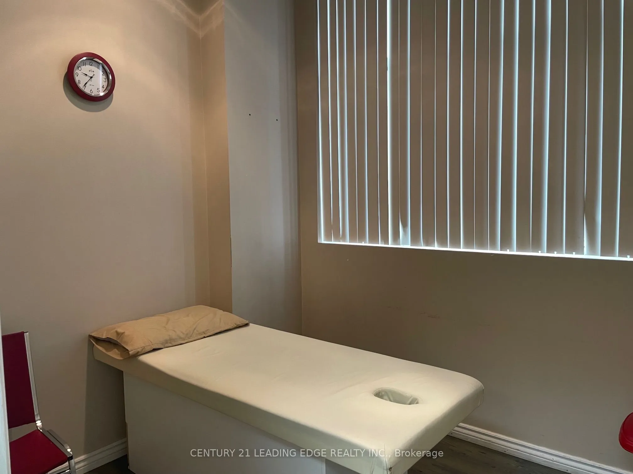 8787 Woodbine Avenue, #228