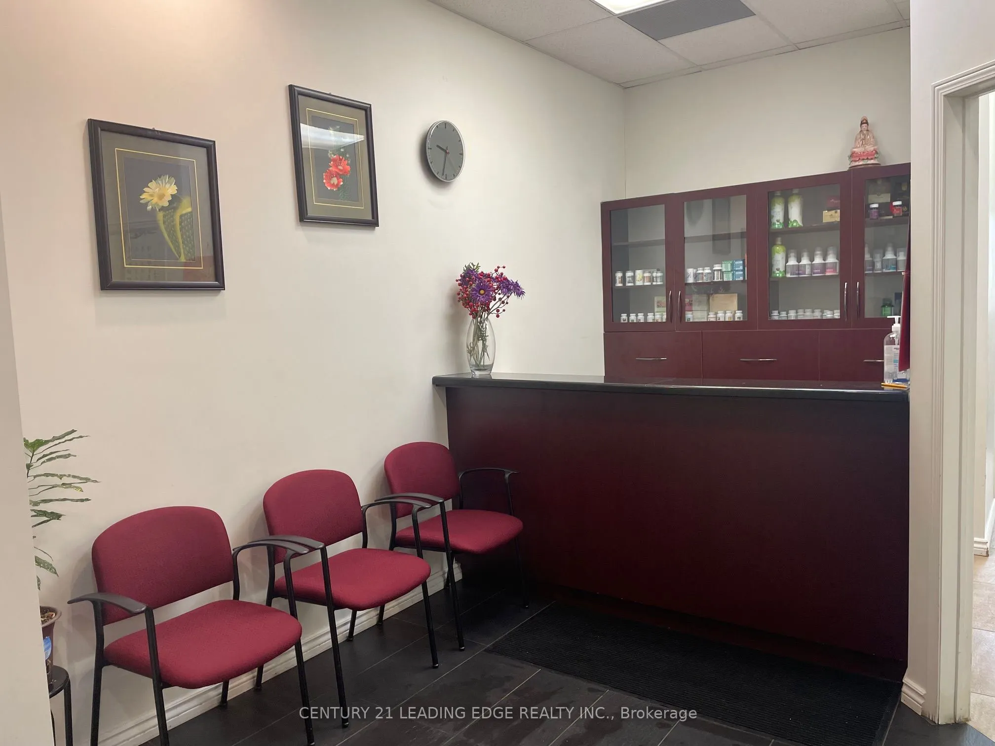 8787 Woodbine Avenue, #228