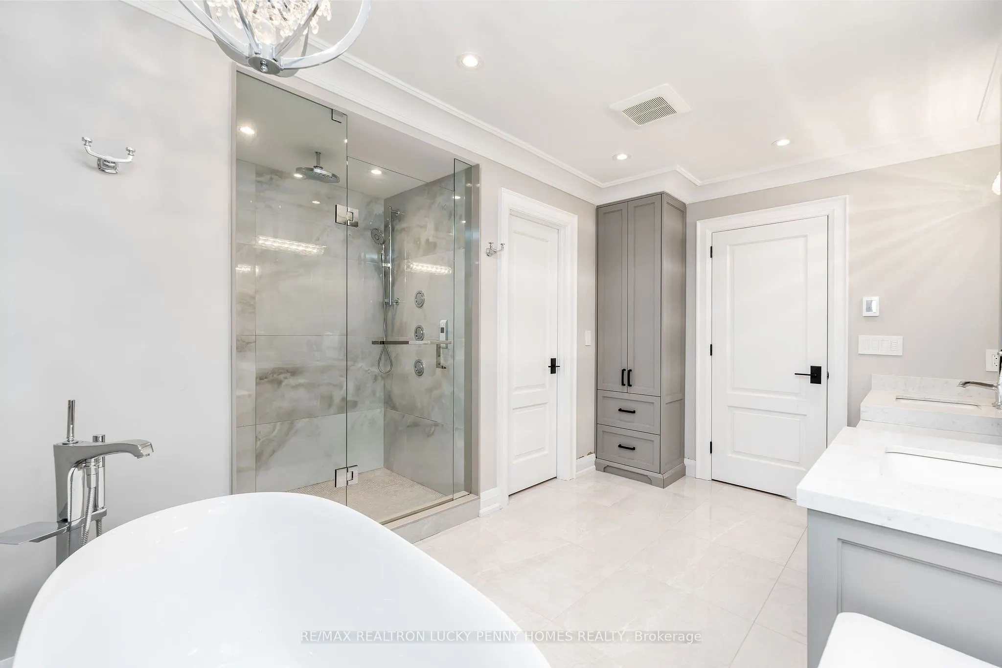 38 Beckenridge Drive