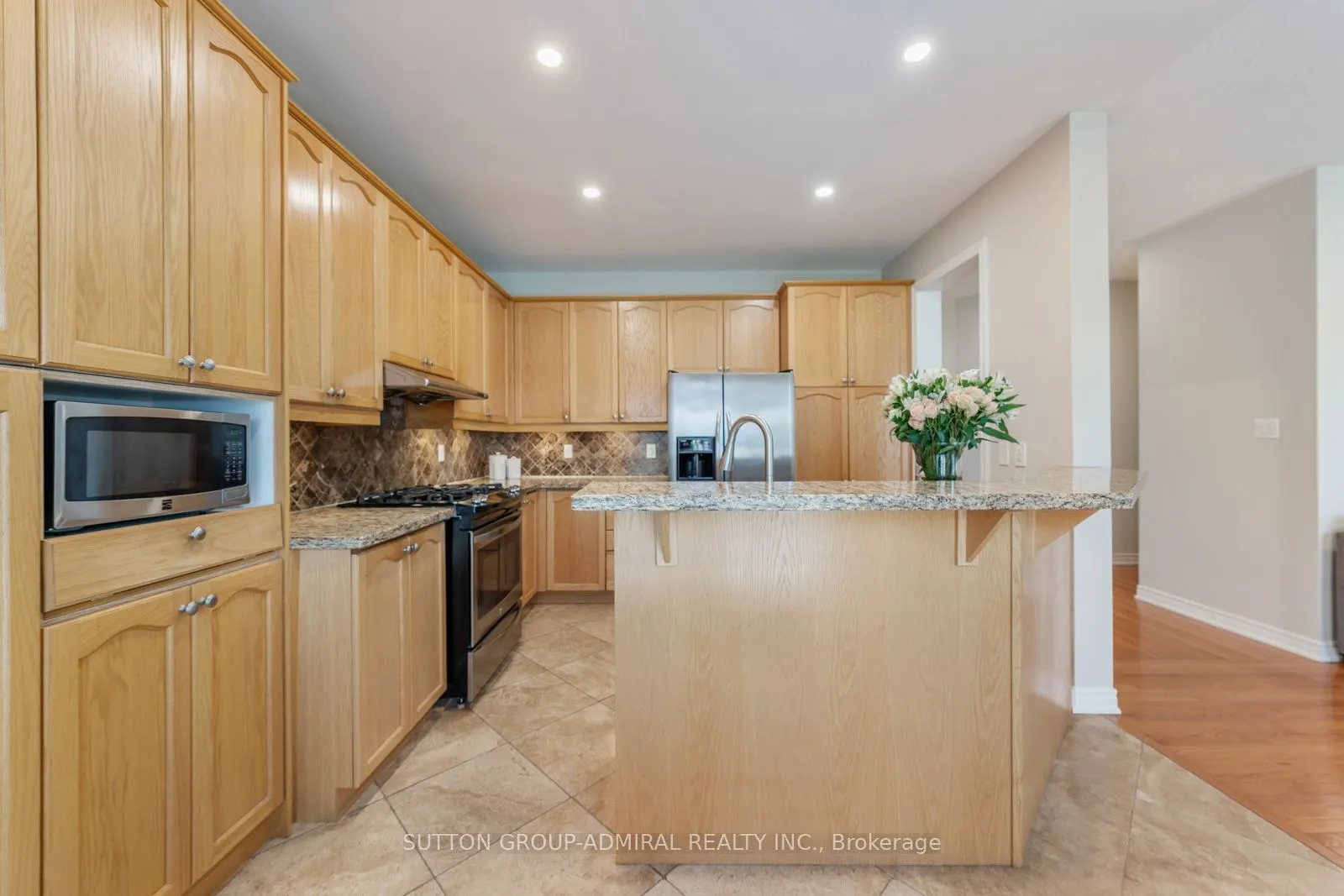 16 Appleview Road
