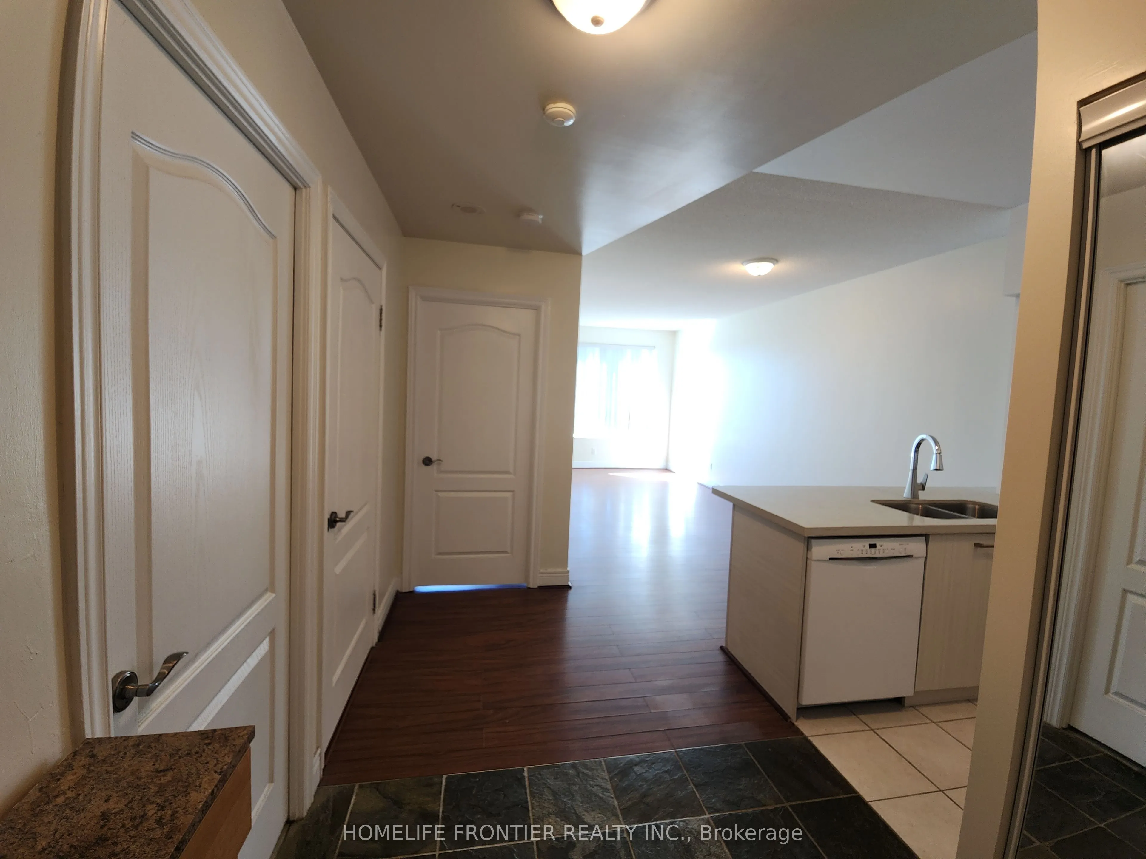 48 Suncrest Boulevard, #1009