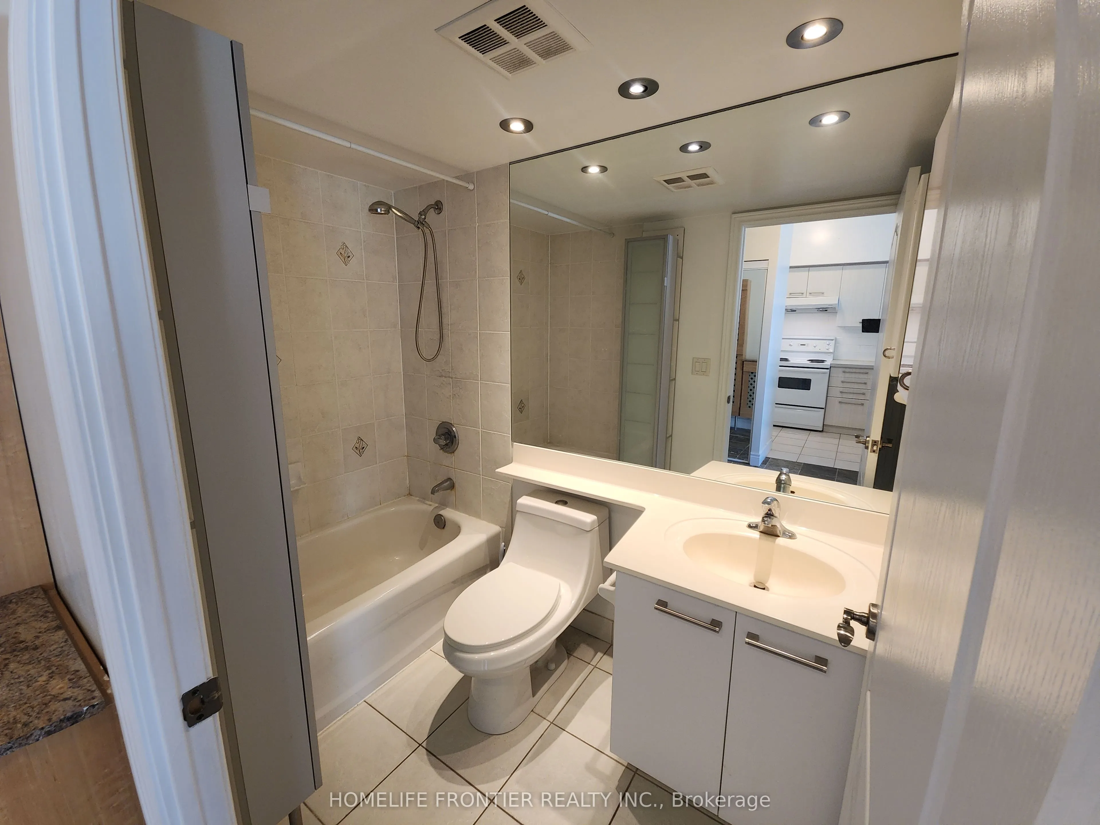 48 Suncrest Boulevard, #1009
