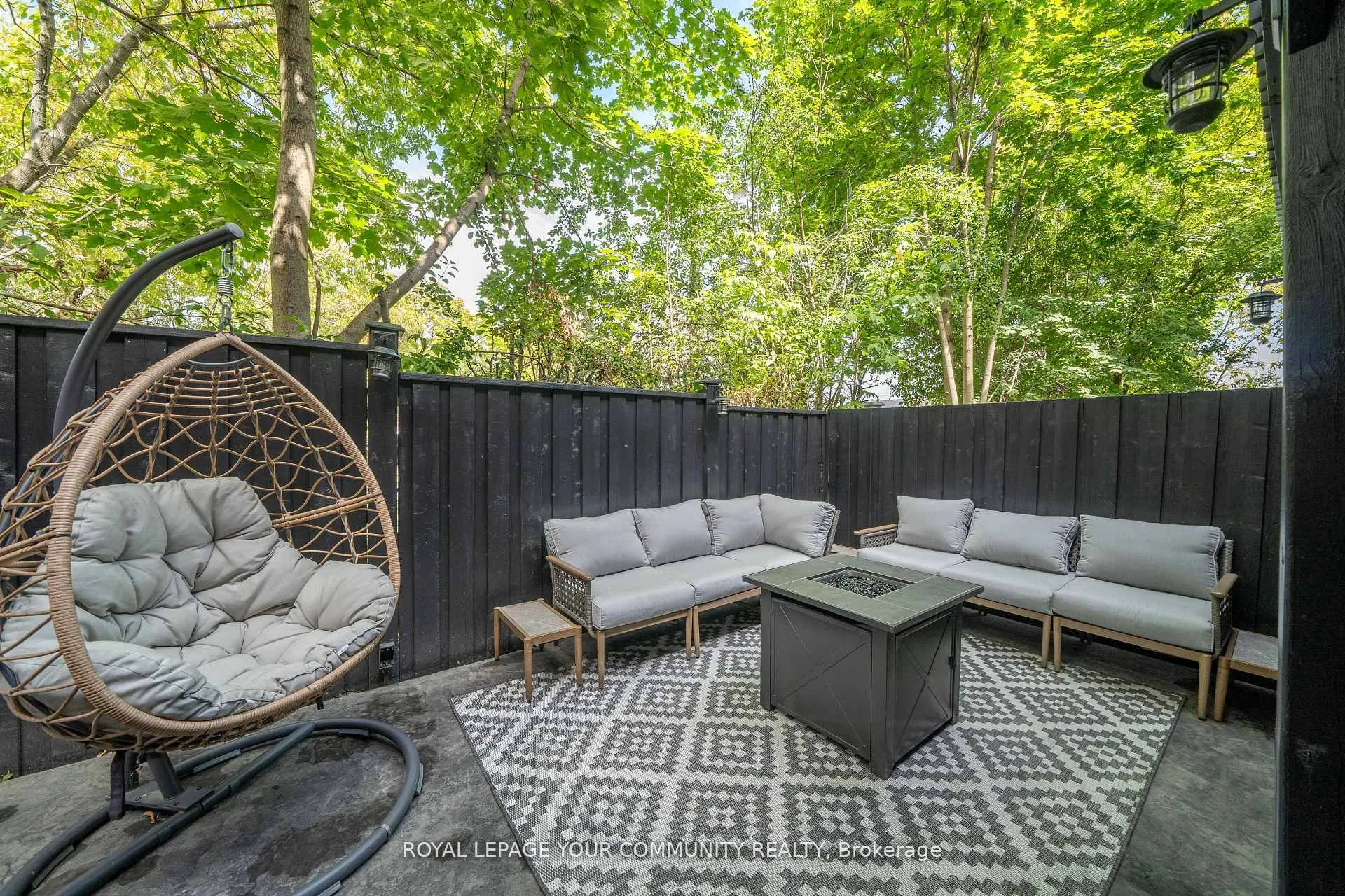 8032 Kipling Avenue, #5