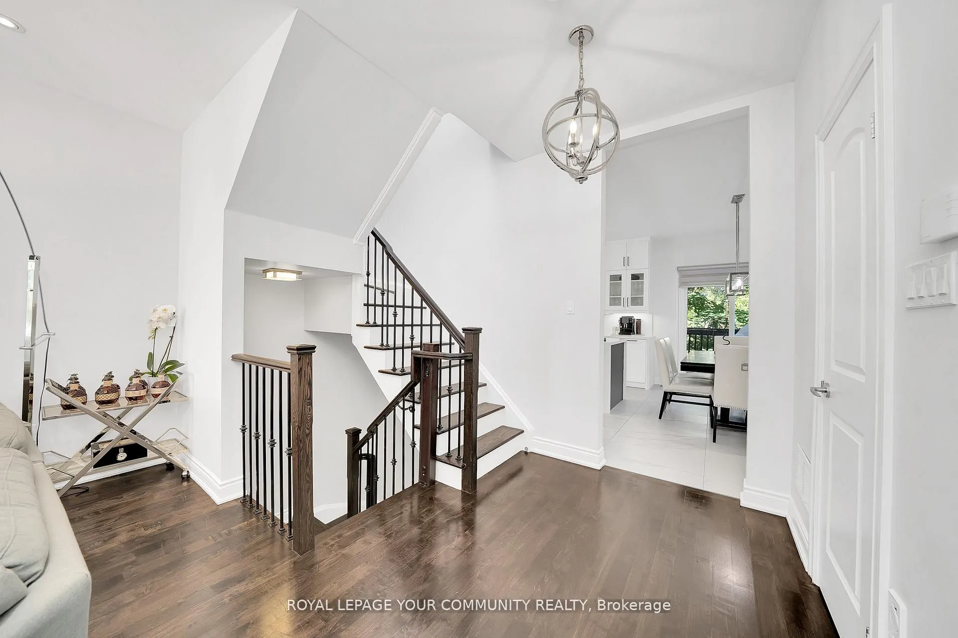 8032 Kipling Avenue, #5