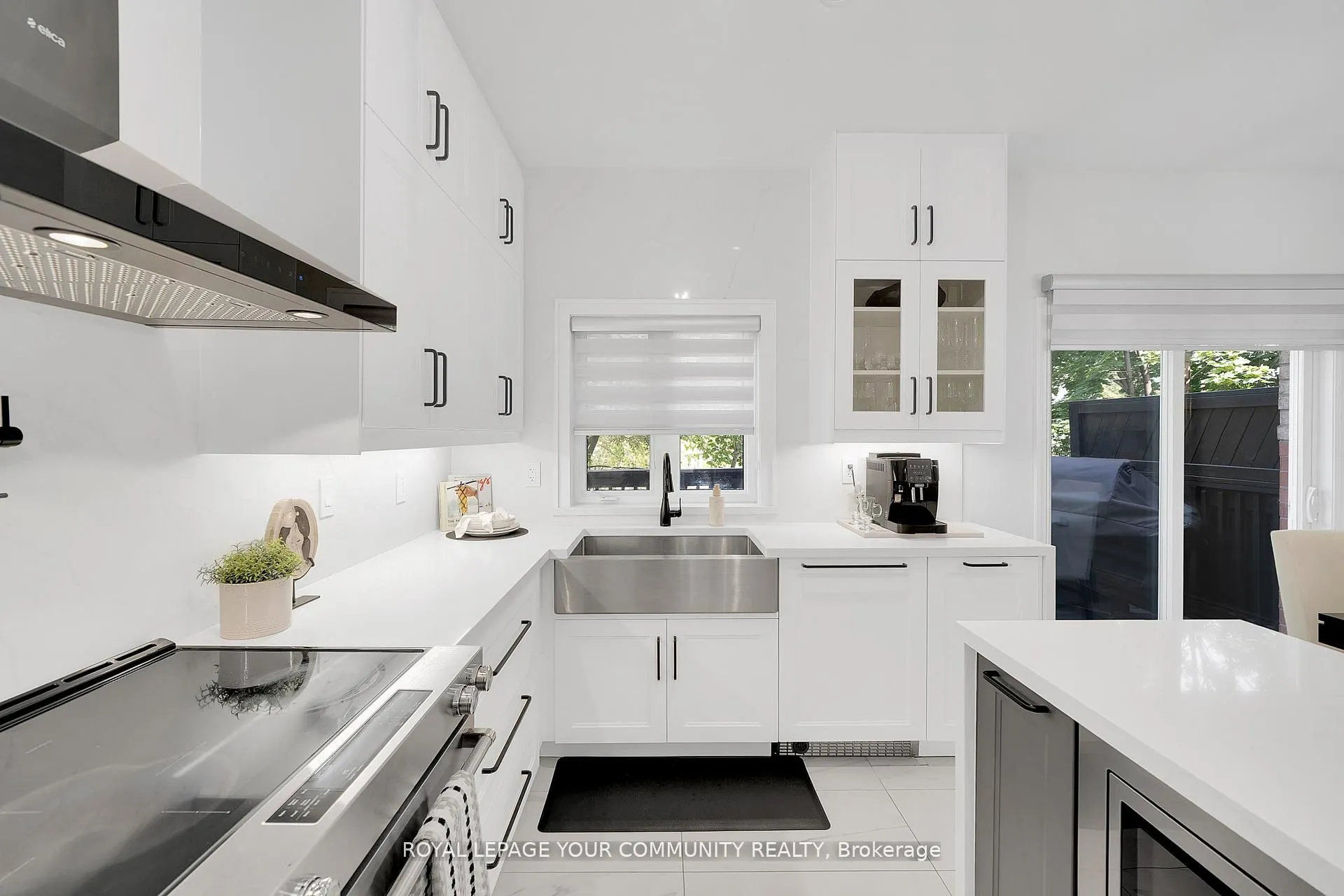 8032 Kipling Avenue, #5