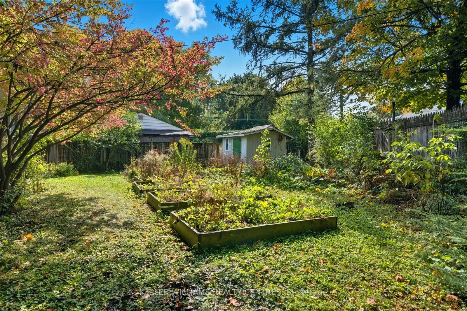 112 Eden Court