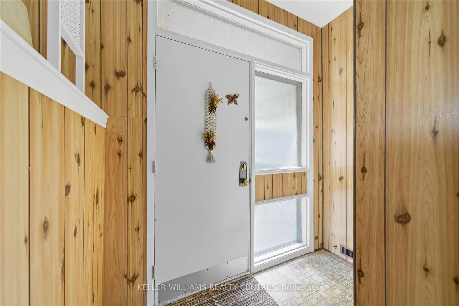 112 Eden Court