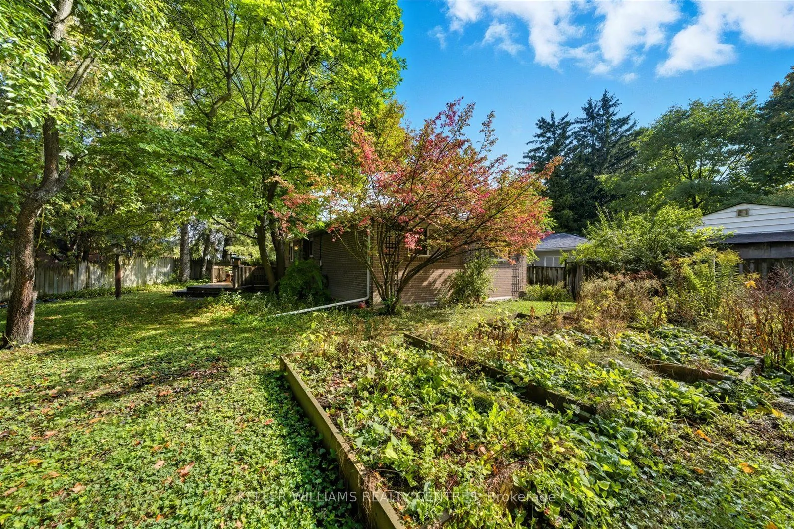 112 Eden Court