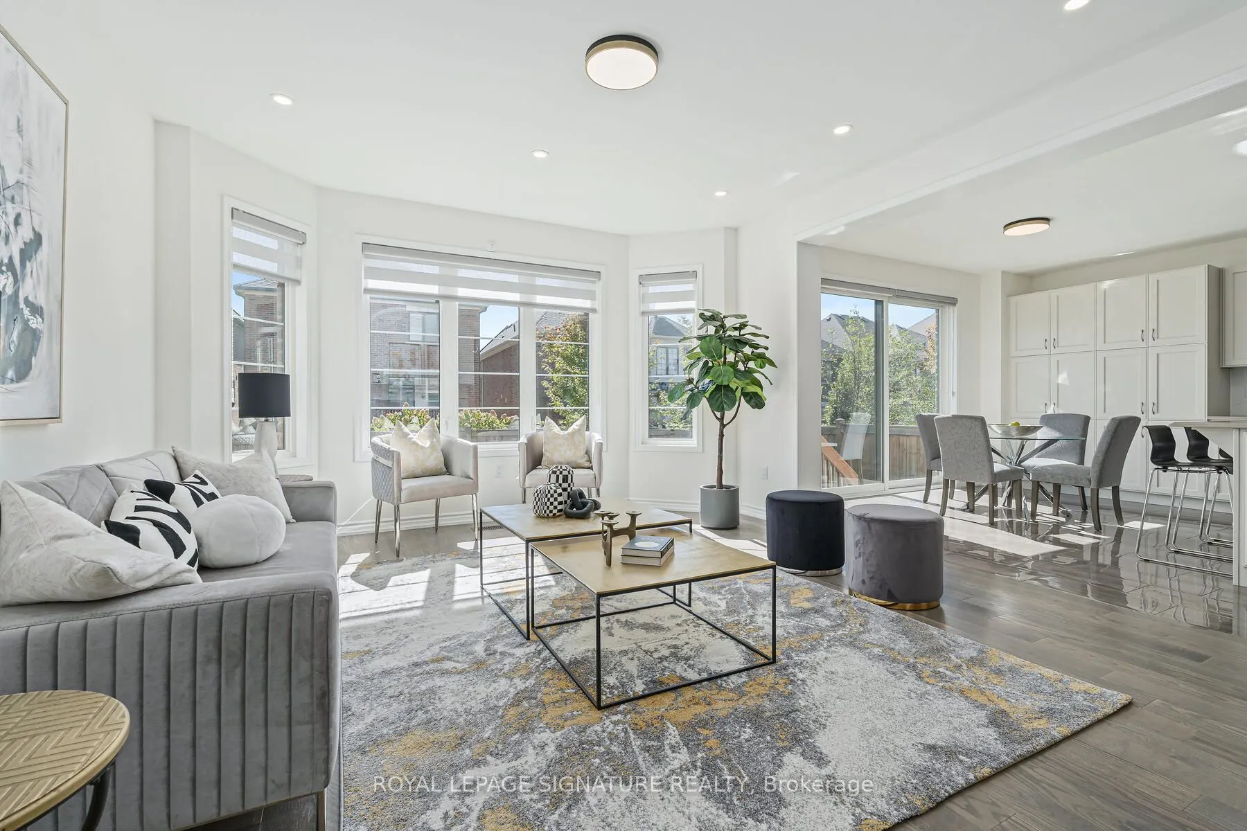 31 Streamside Street