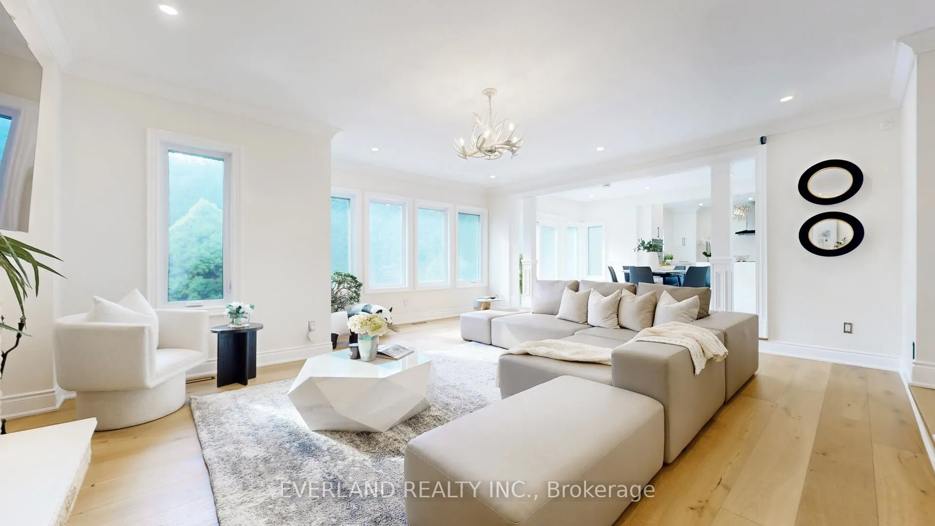 1109 Secretariate Road