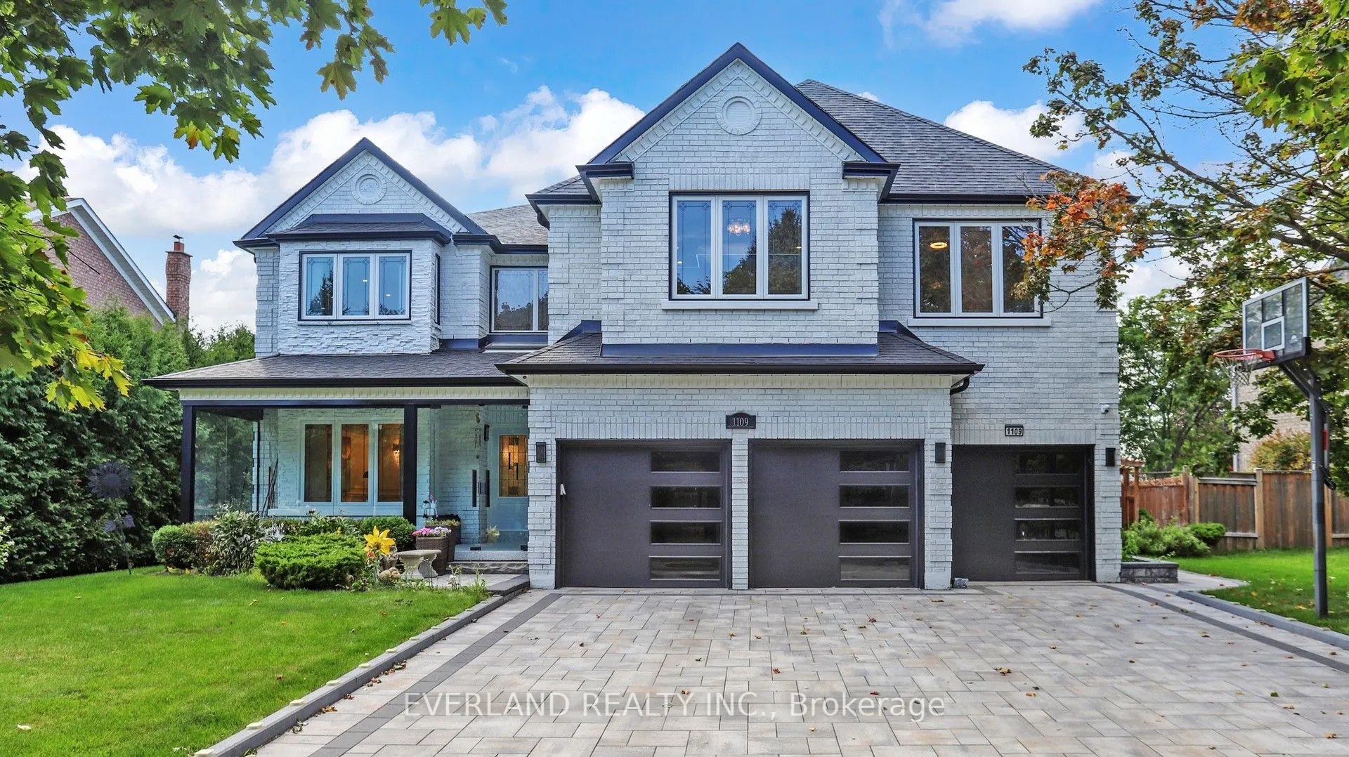 1109 Secretariate Road