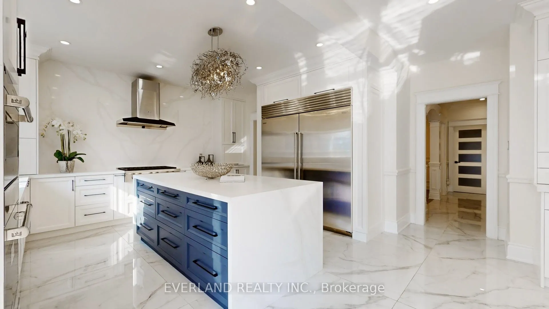 1109 Secretariate Road