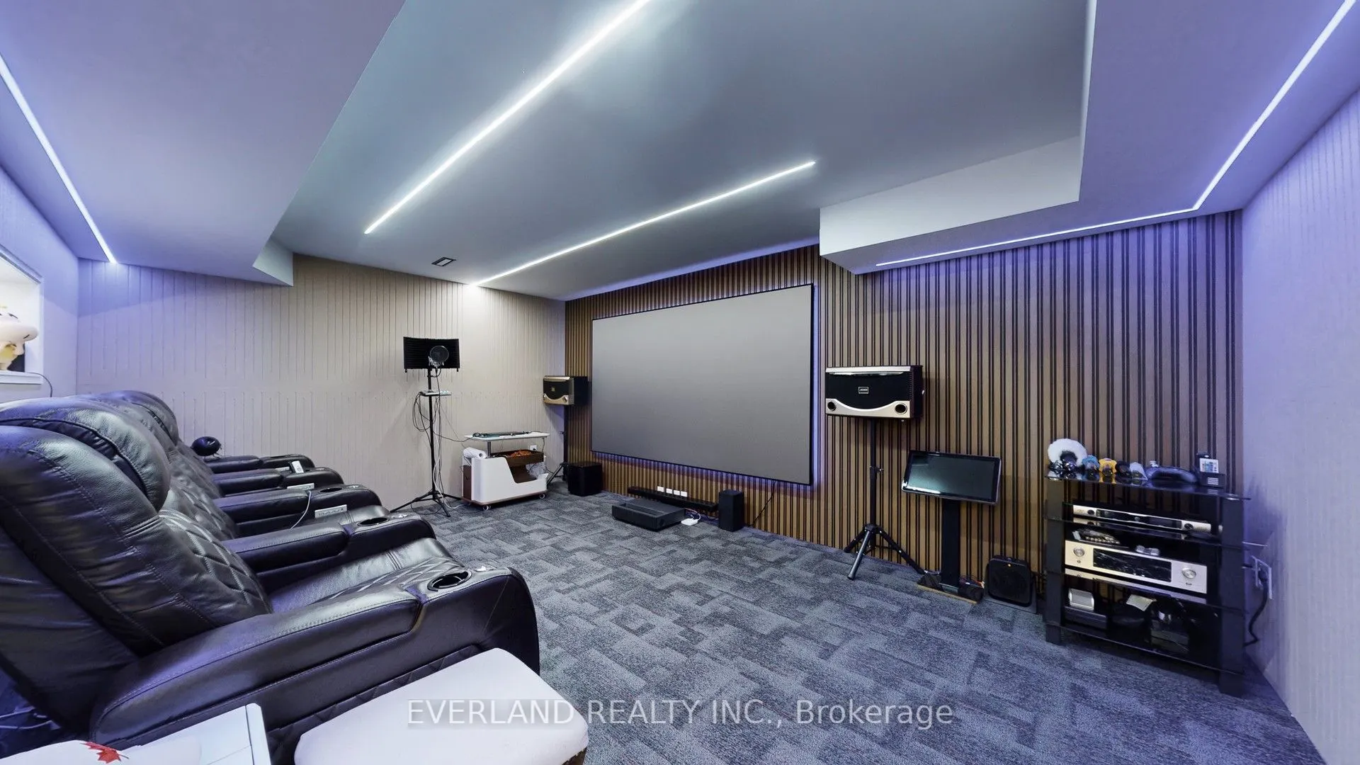 1109 Secretariate Road