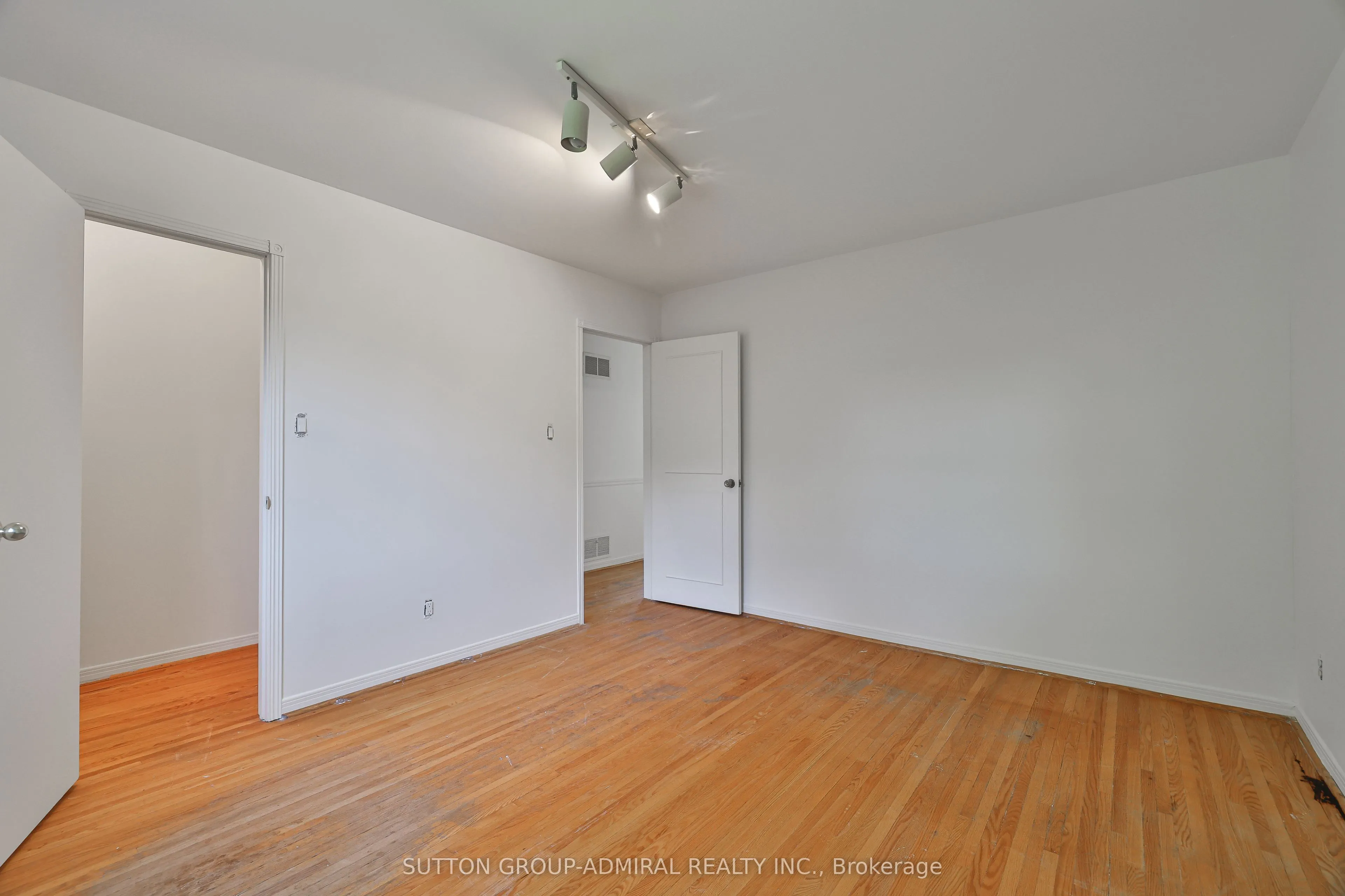 22 Cobblestone Drive