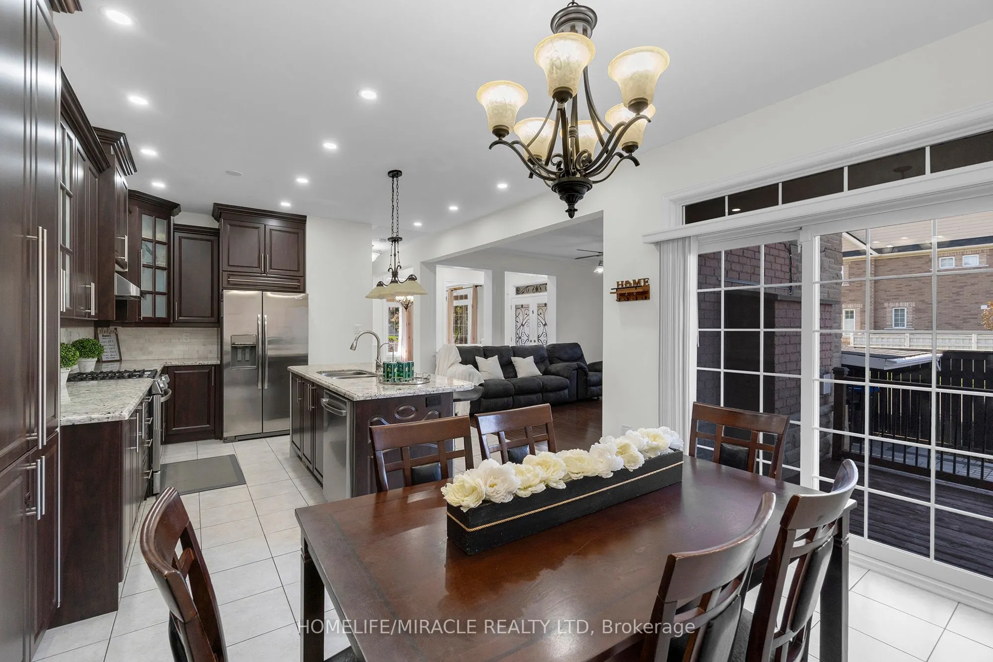 129 Vipond Way