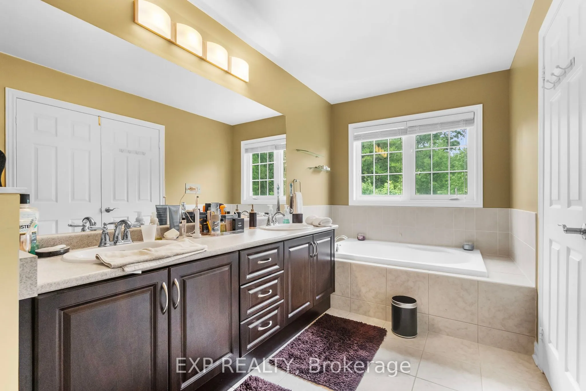 450 Worthington Avenue, #24
