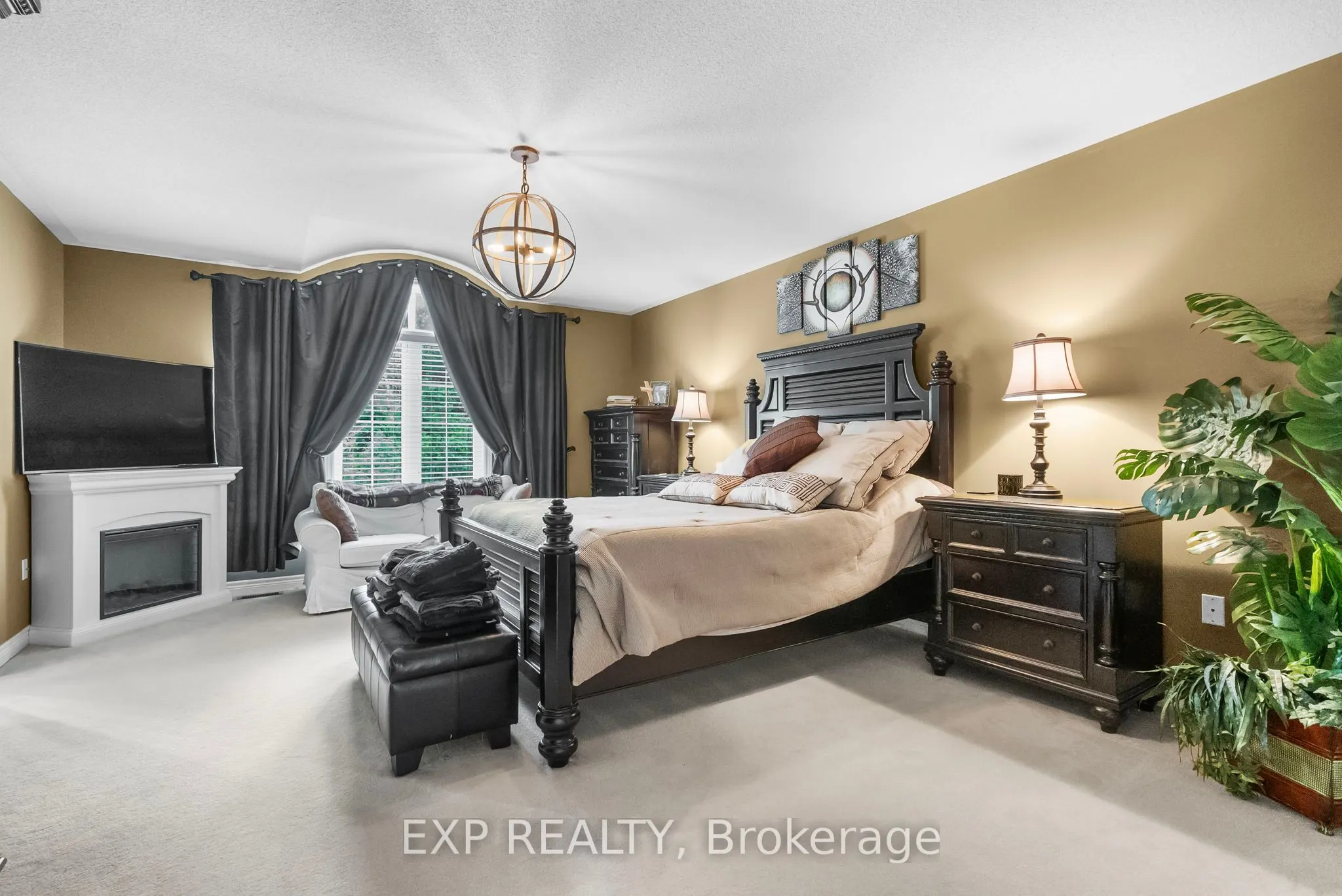 450 Worthington Avenue, #24