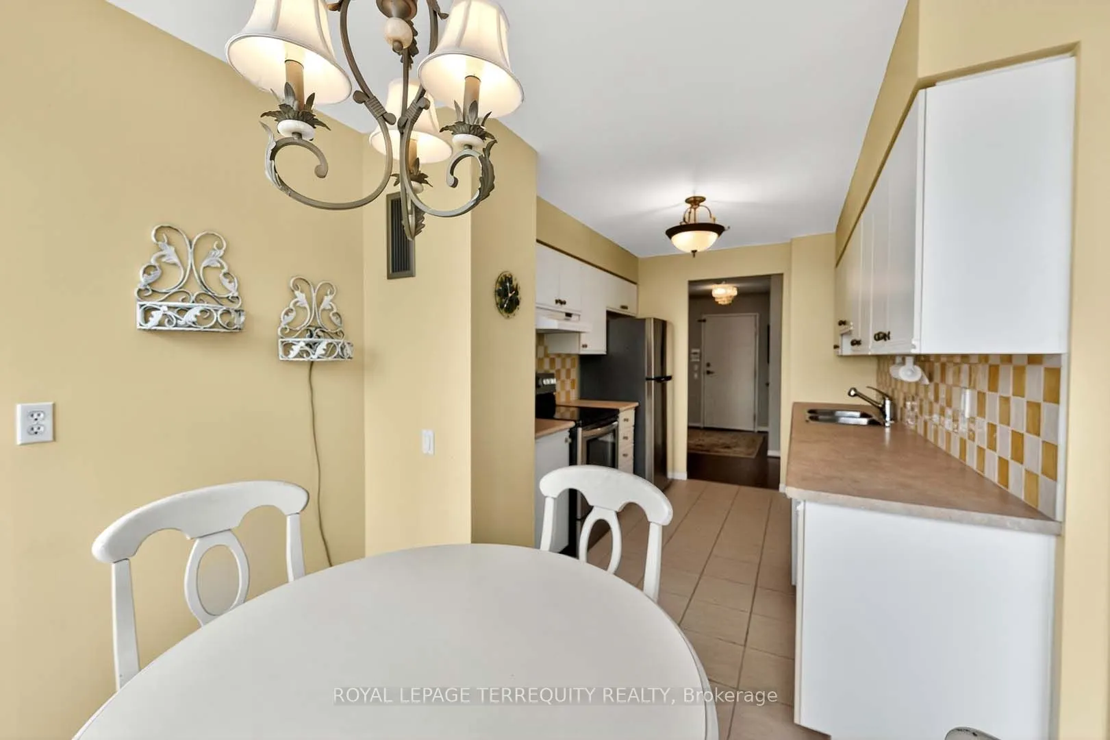 110 Promenade Circle, #1402