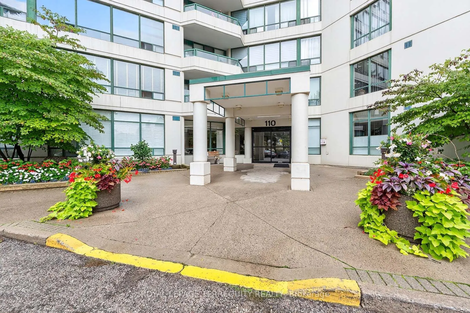 110 Promenade Circle, #1402