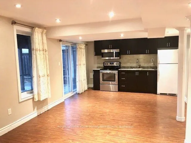 98 HERITAGE HOLLOW EST Street, #bsmnt