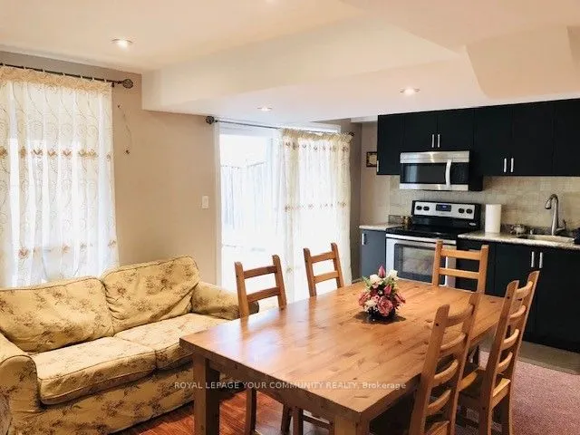 98 HERITAGE HOLLOW EST Street, #bsmnt