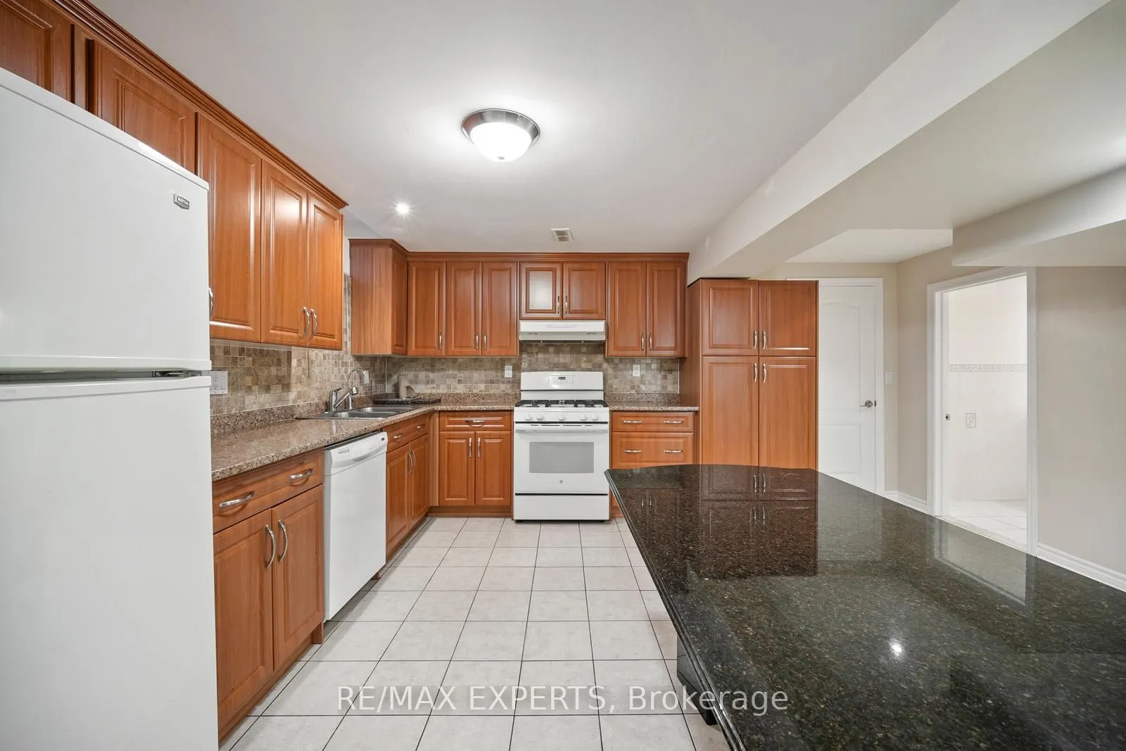 118 Chancellor Drive