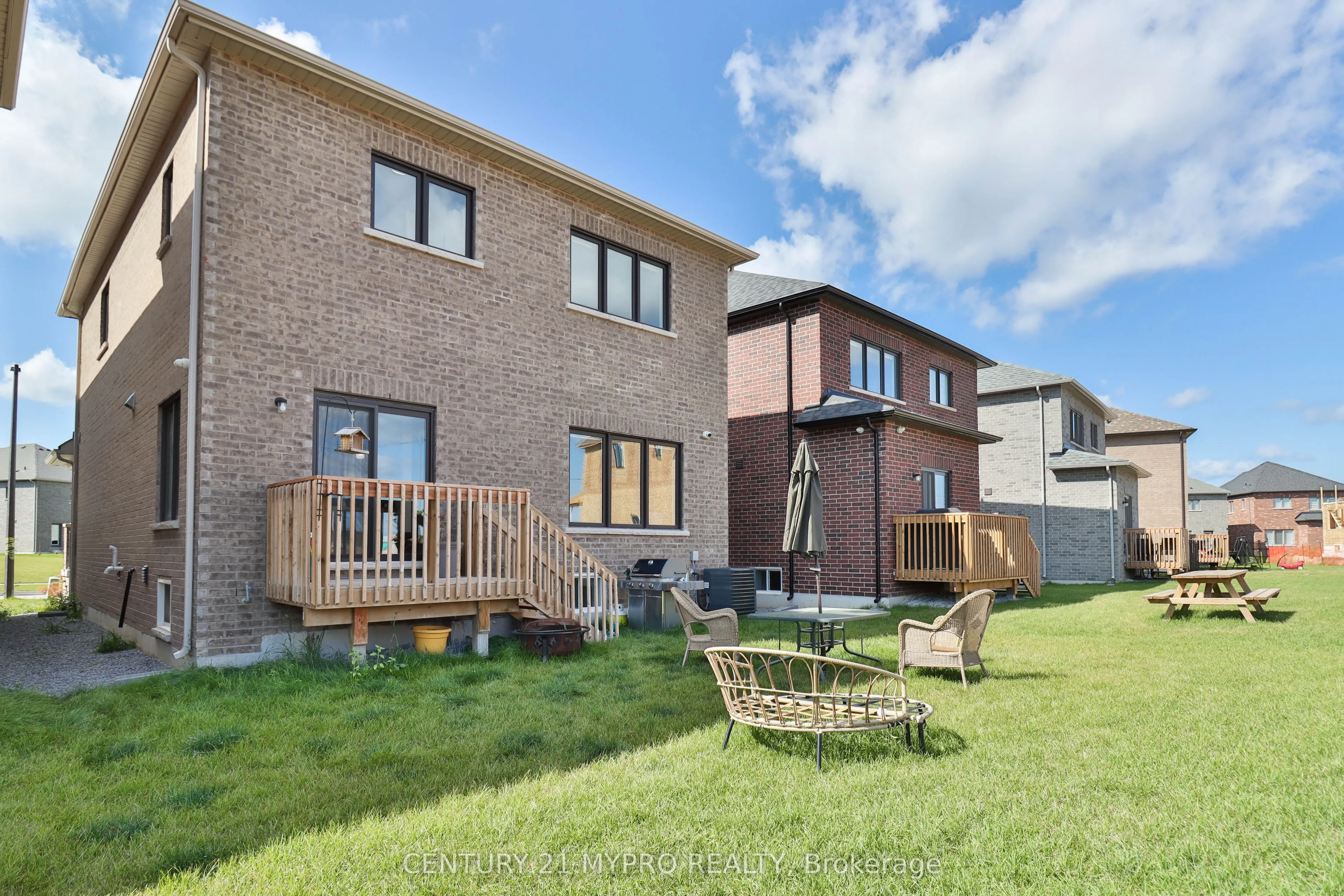 15 George Ellis Drive