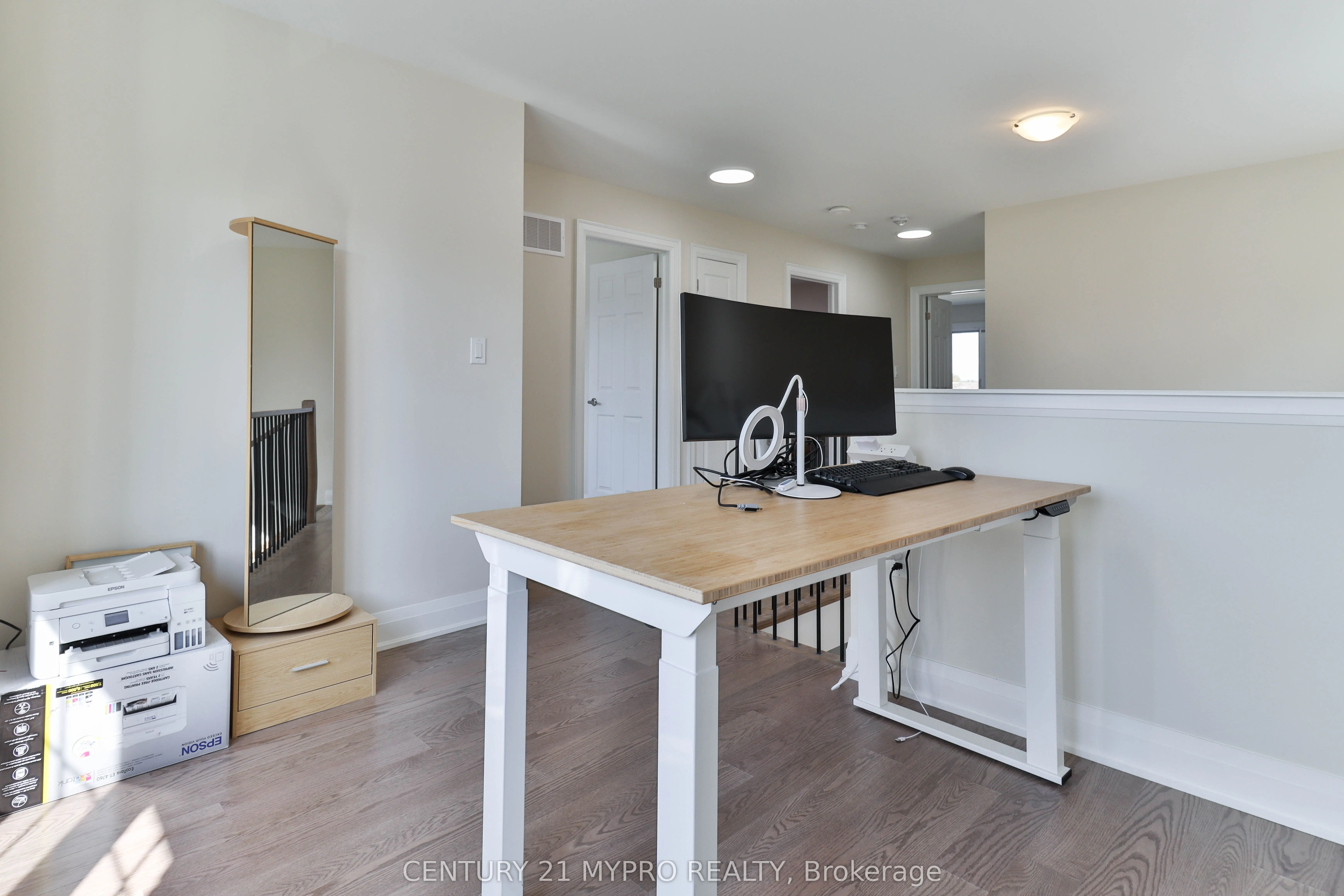 15 George Ellis Drive