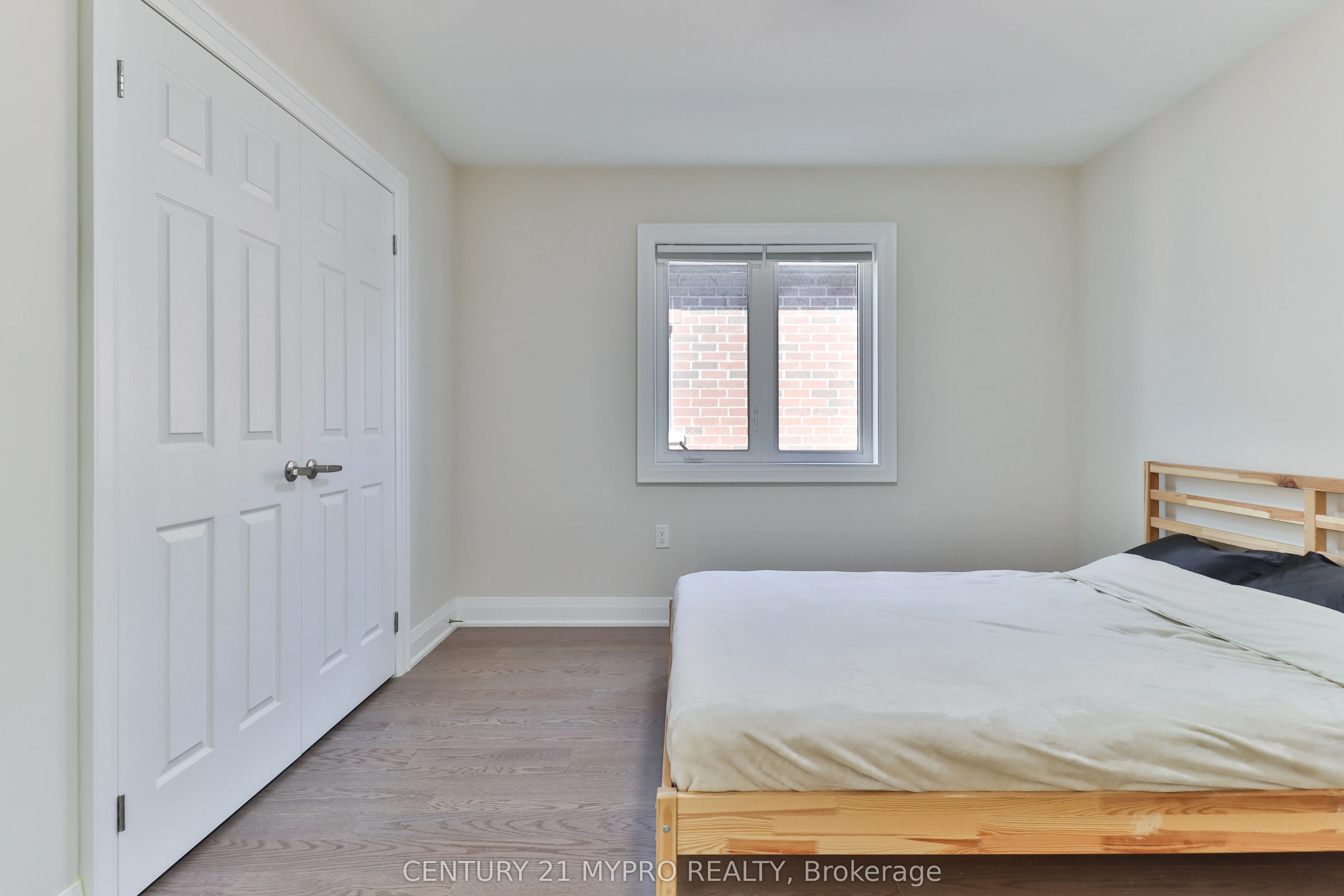 15 George Ellis Drive