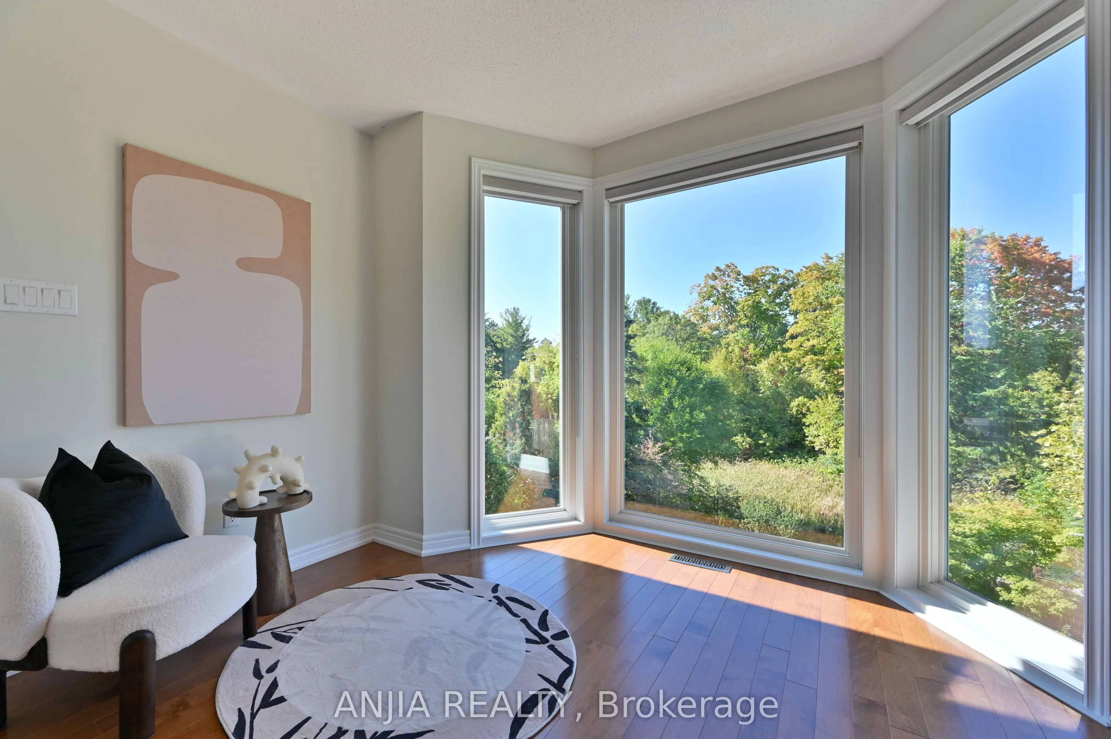 30 Annina Crescent
